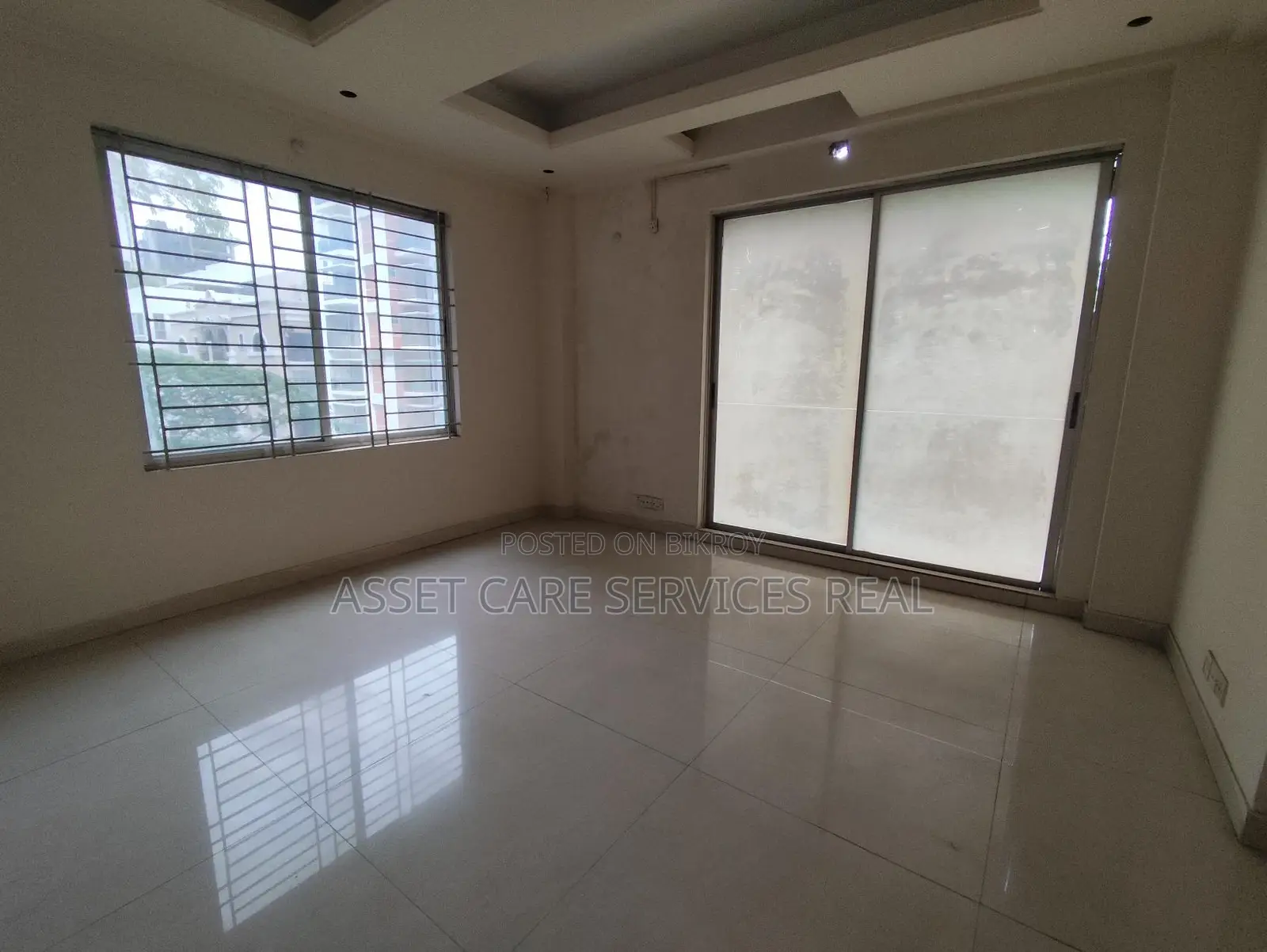 2200-Sqft Office Space Rent In Gulshan-2 in Gulshan