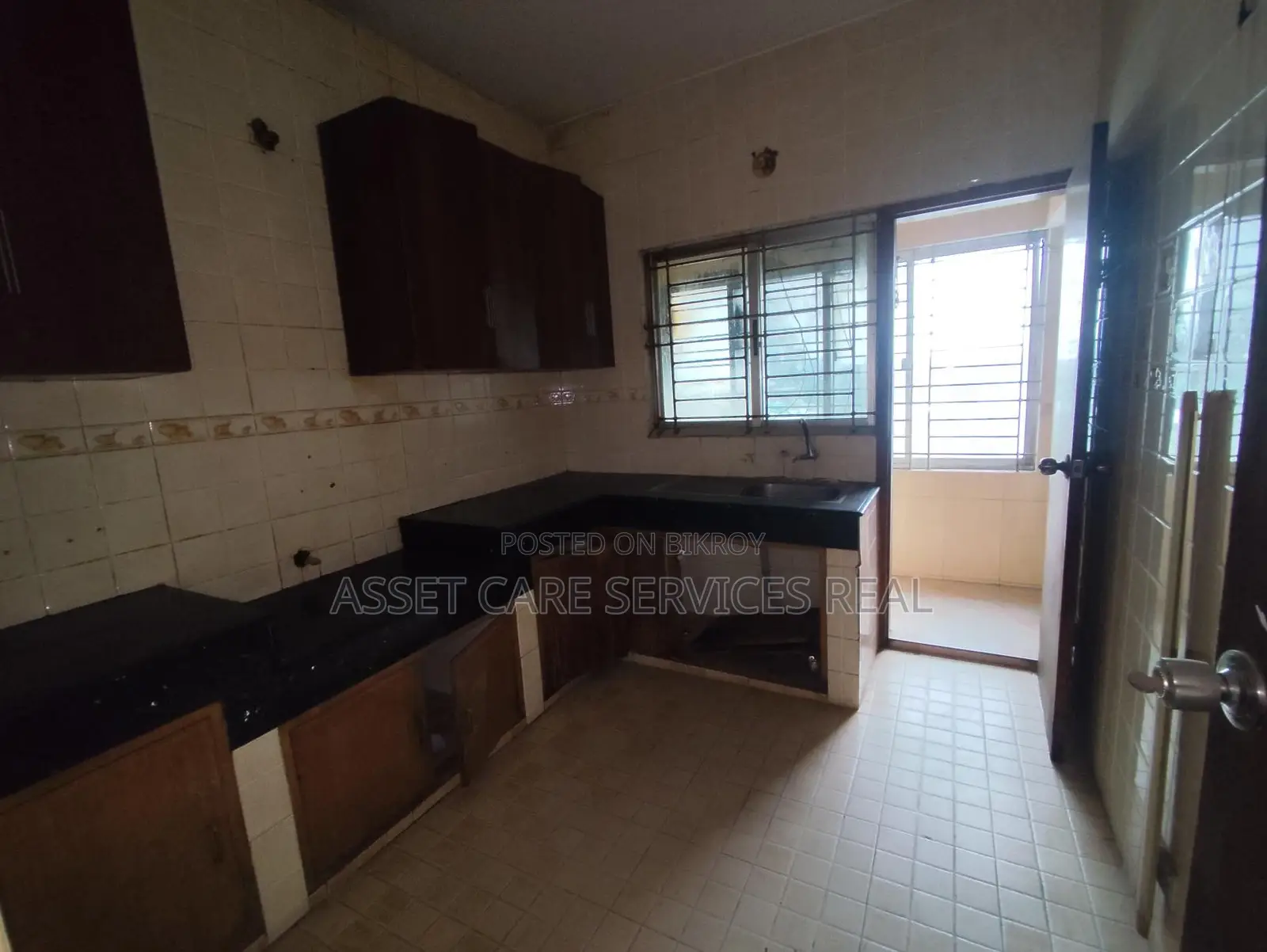 2200-Sqft Office Space Rent In Gulshan-2 in Gulshan