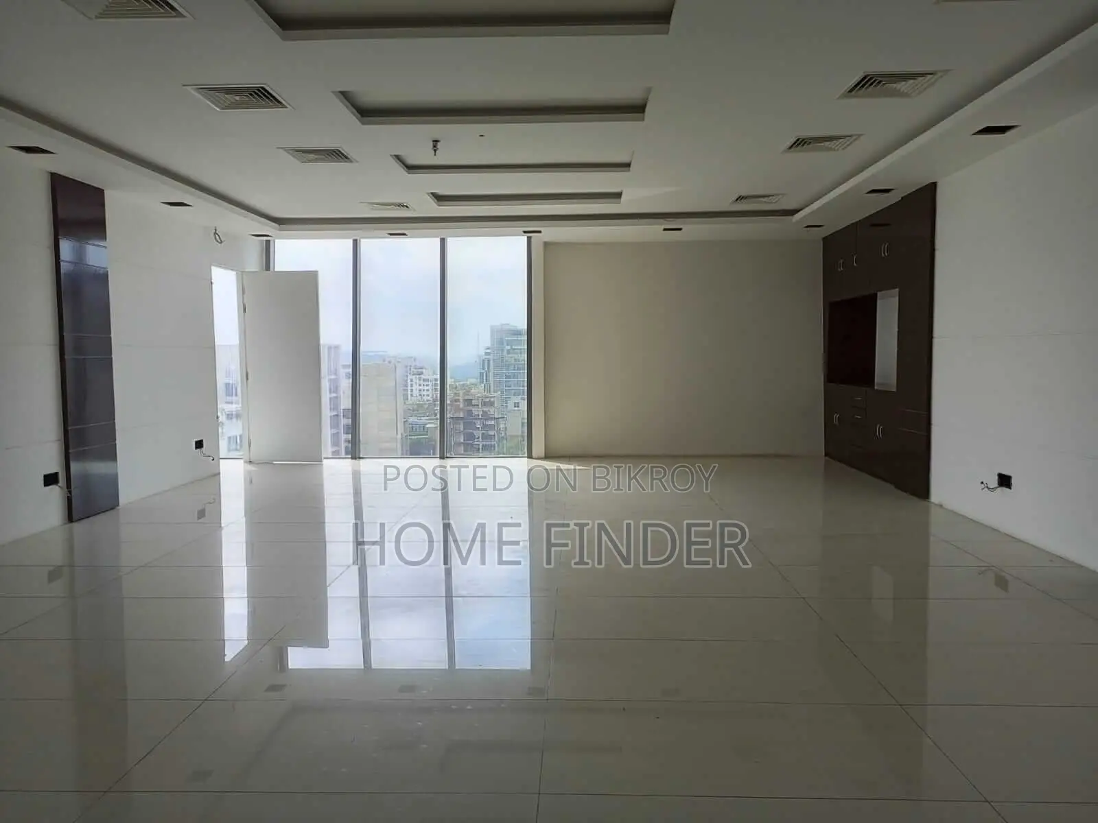 5850 Sqft Luxury Commercial Property Rent in Gulshan Avenue in Gulshan