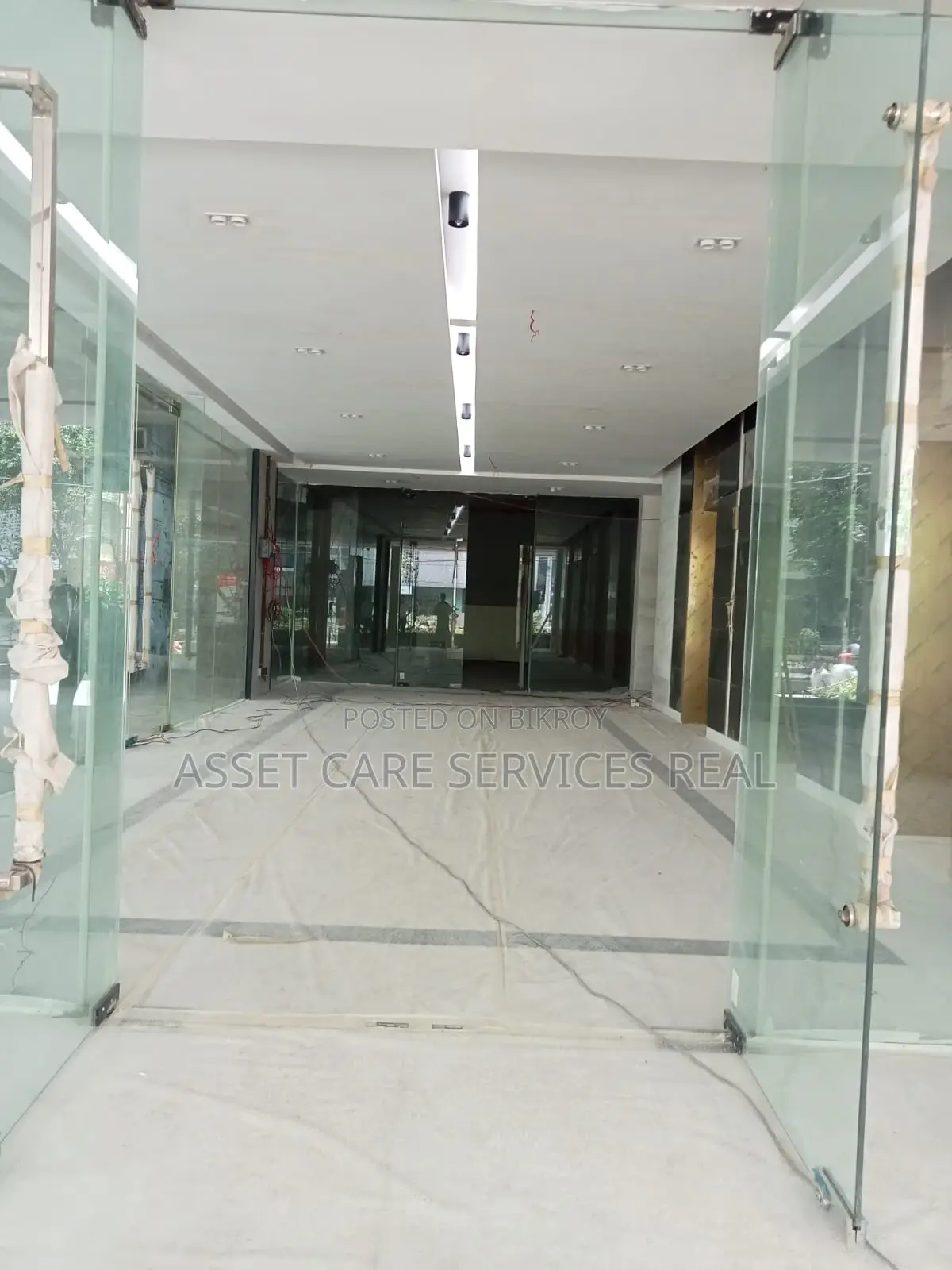 14500 Sqf Commercial Space Rent @ Gulshan Avenue 2. in Gulshan