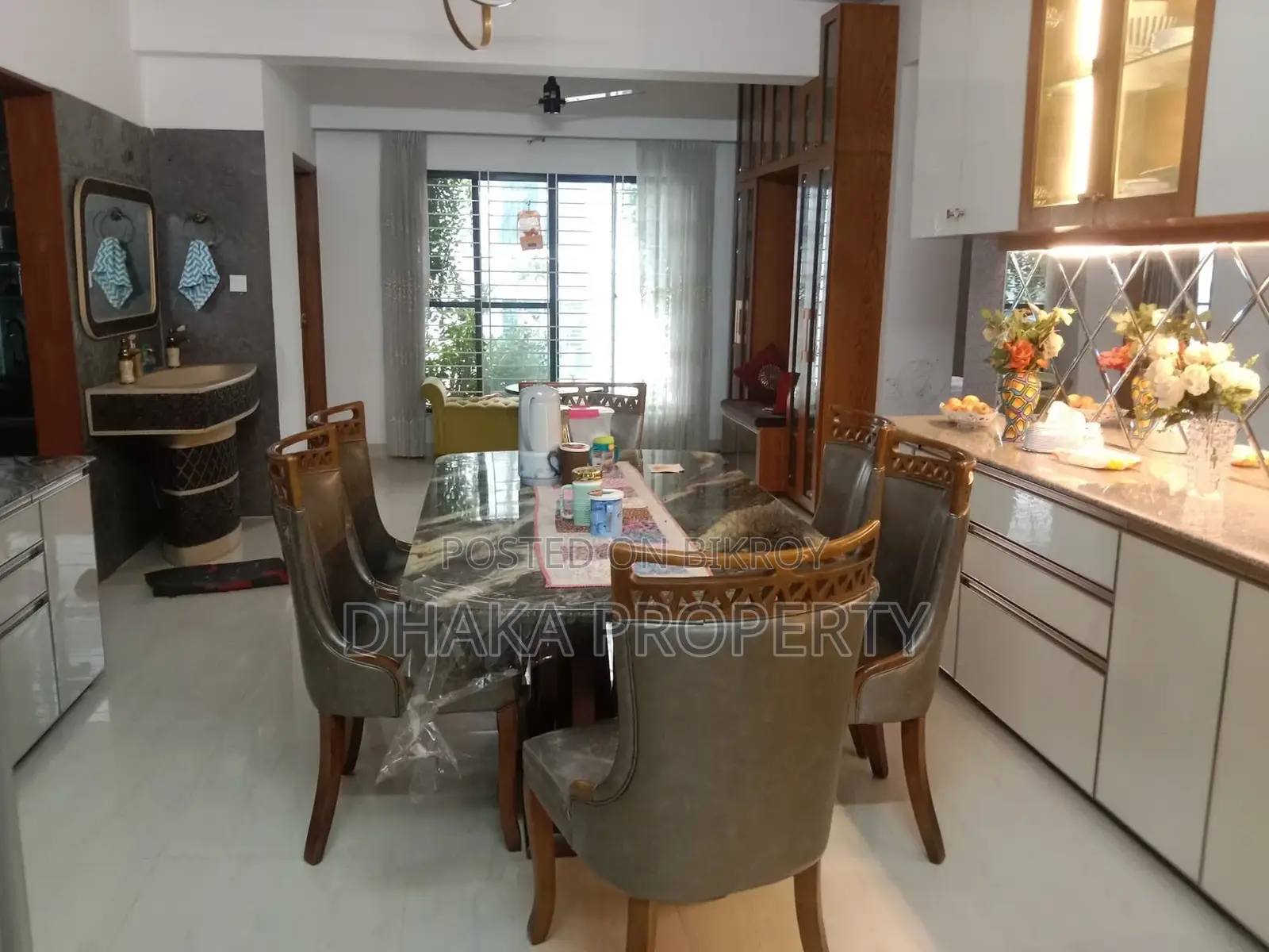 Exclusive Full-Furnished Flat Rent in Banani in Banani