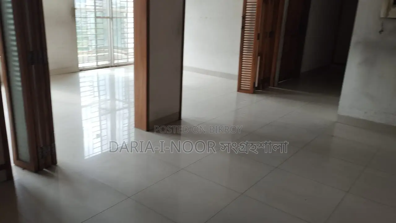 2250 SFT Flat on the 7th Floor with Titas Gas Connection near Dhaka City College in Dhanmondi