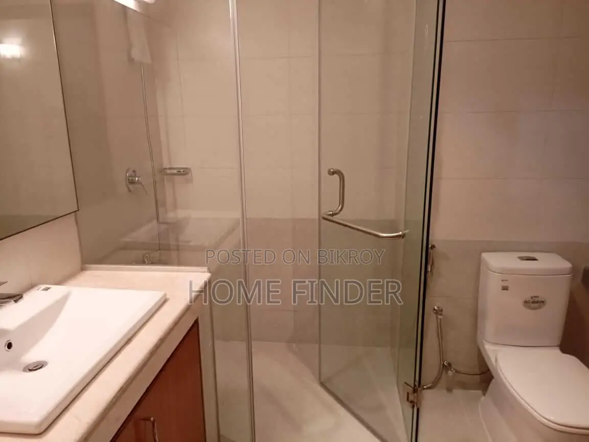 We Are Delighted to Offer This Stunning 5500 Sqft Apt: Rent in Gulshan in Gulshan