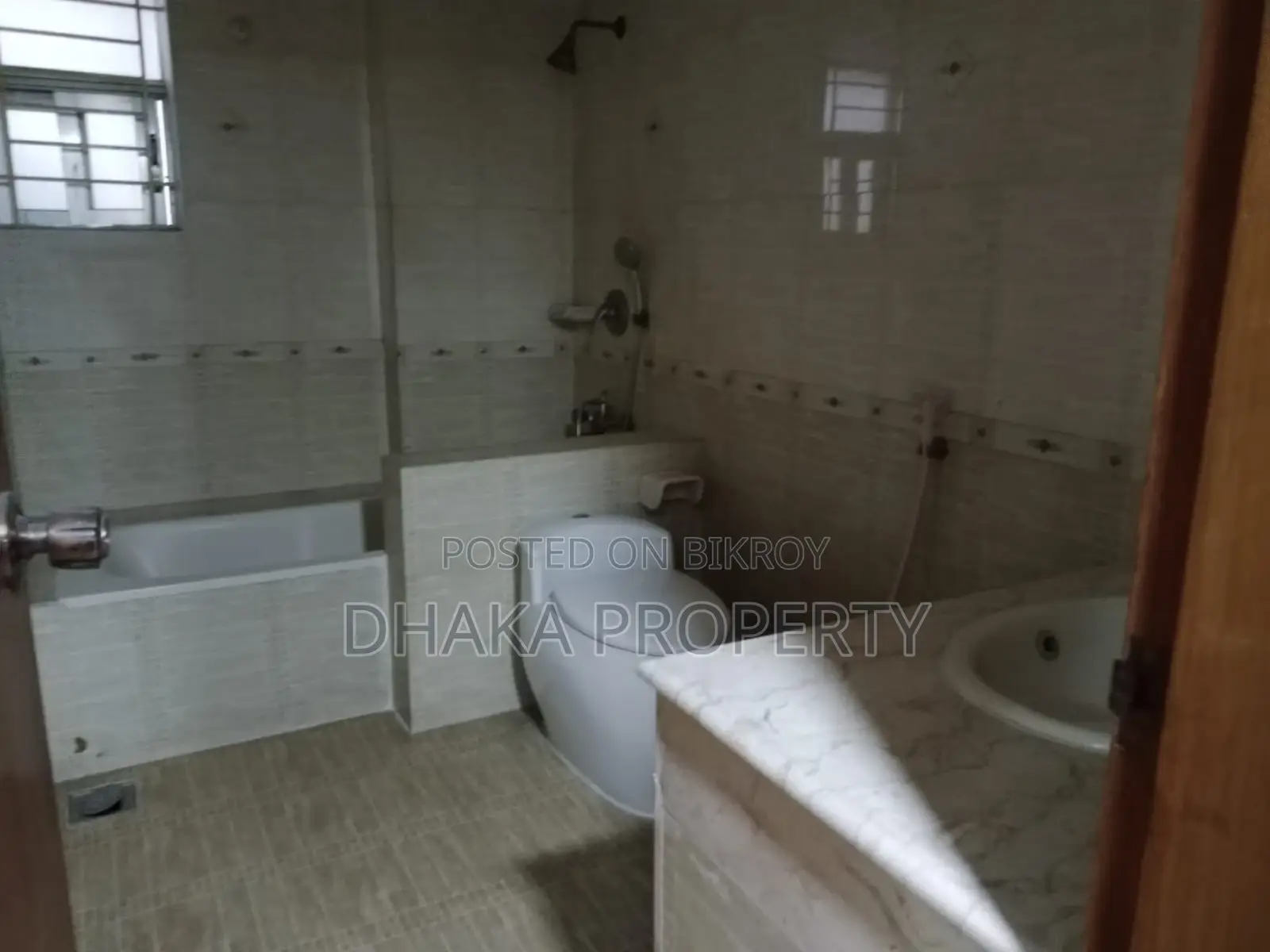 4300-Sqft Luxury 4 Bedrooms Apartment Rent in Gulshan North in Gulshan