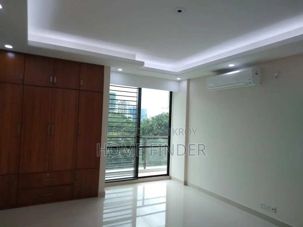 Semi Furnished 3300 Sqft Exclusive Apt: For Rent @ Gulshan in Gulshan