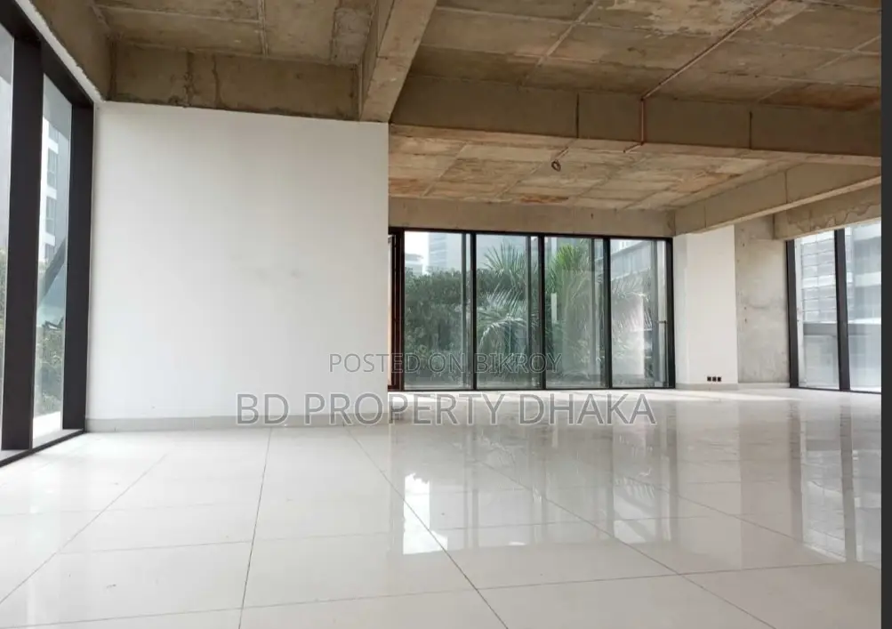 2800 Sqft Nice open Commercial Space Rent In Gulshan Avenue in Gulshan