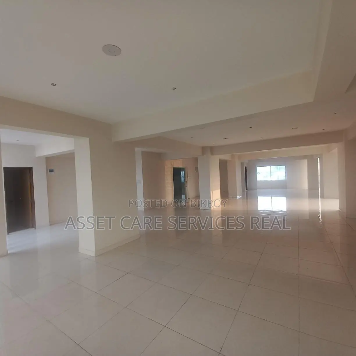 3100 Sqf Commercial Space for Rent in Gulshan 2 in Gulshan