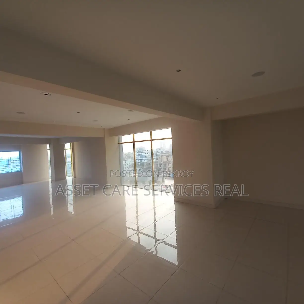 3100 Sqf Commercial Space for Rent in Gulshan 2 in Gulshan