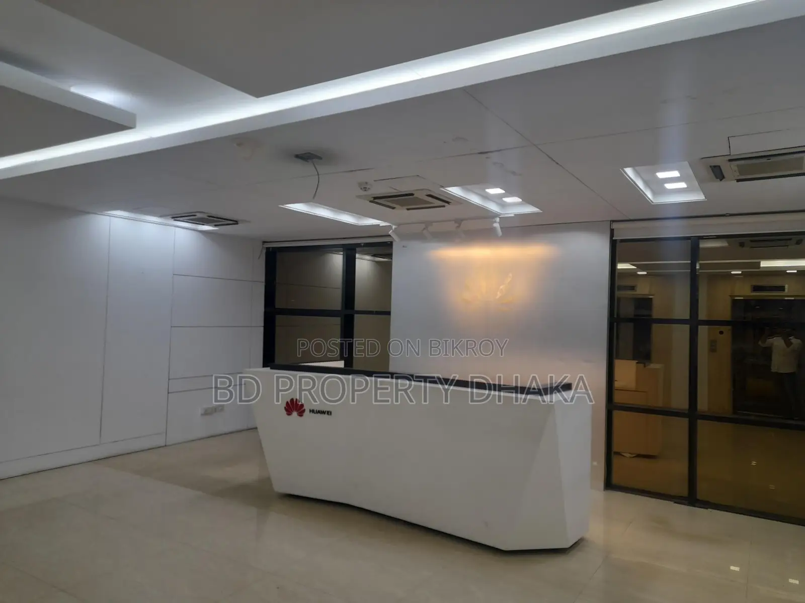 6080 Sqft Nicely building Semi furnished Commercial Space Rent In Gulsha in Gulshan