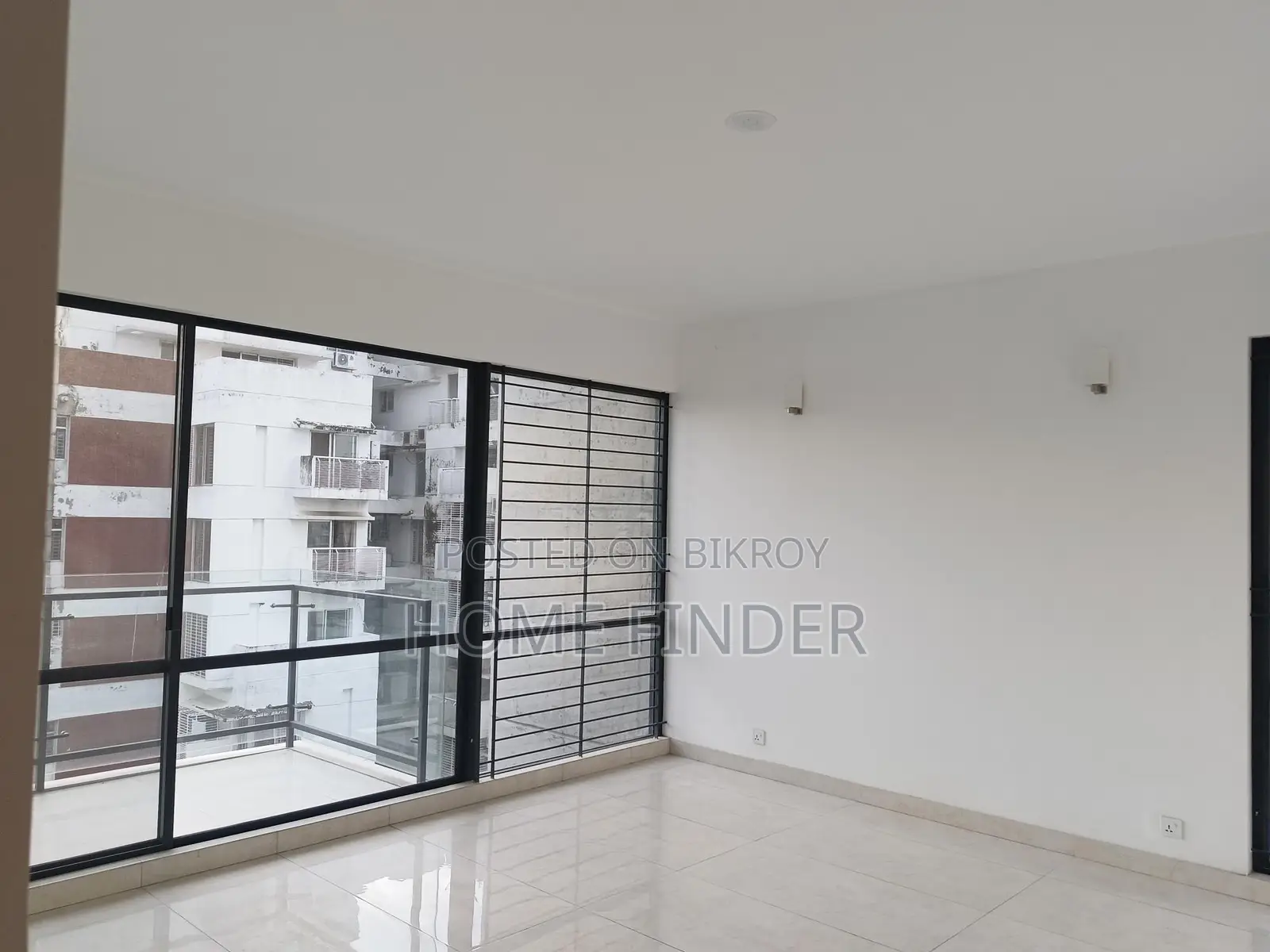 For Rent: A Nicely Constructed 5000 Sqft Flat in Gulshan in Gulshan