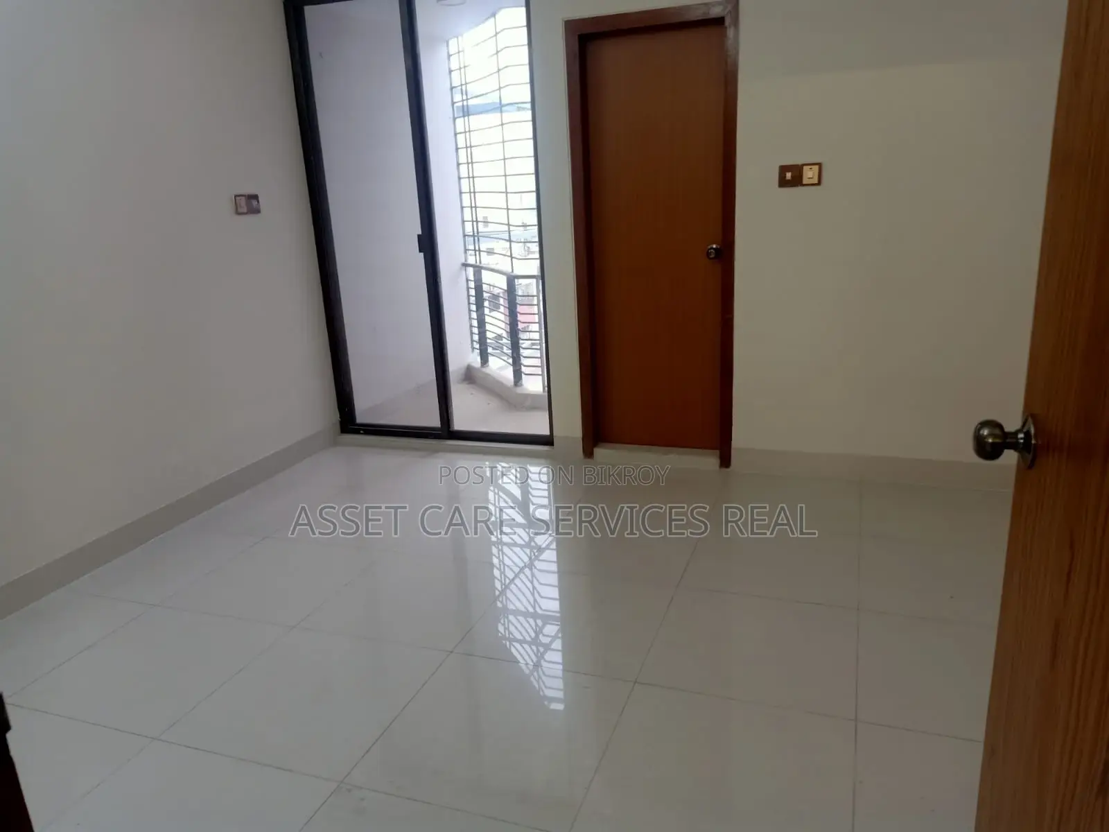 5000 Sqf office space rent @ Banani. in Banani