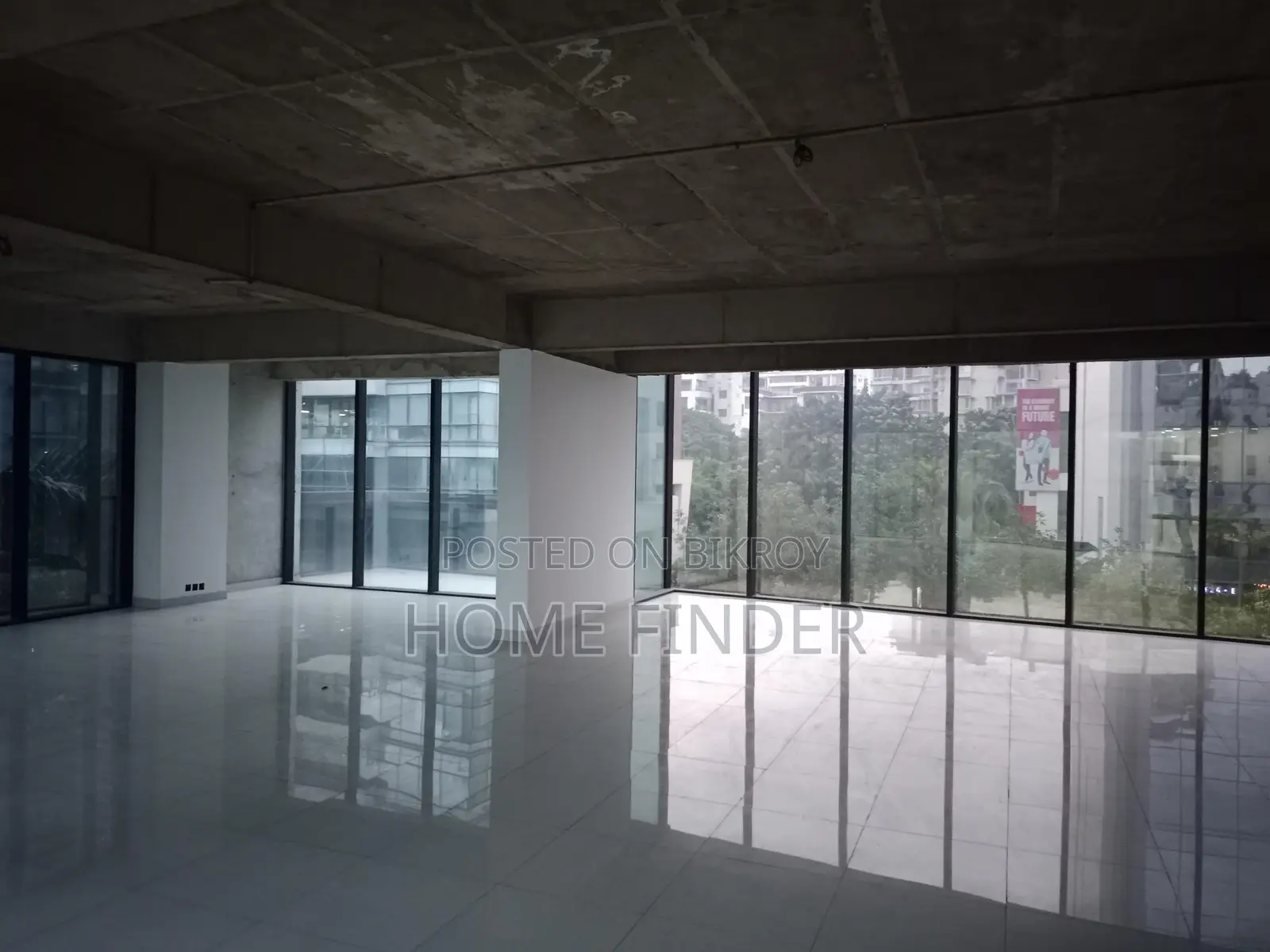 Exclusive 4300 Sqft Commercial Floor Rent In Gulshan Avenue in Gulshan