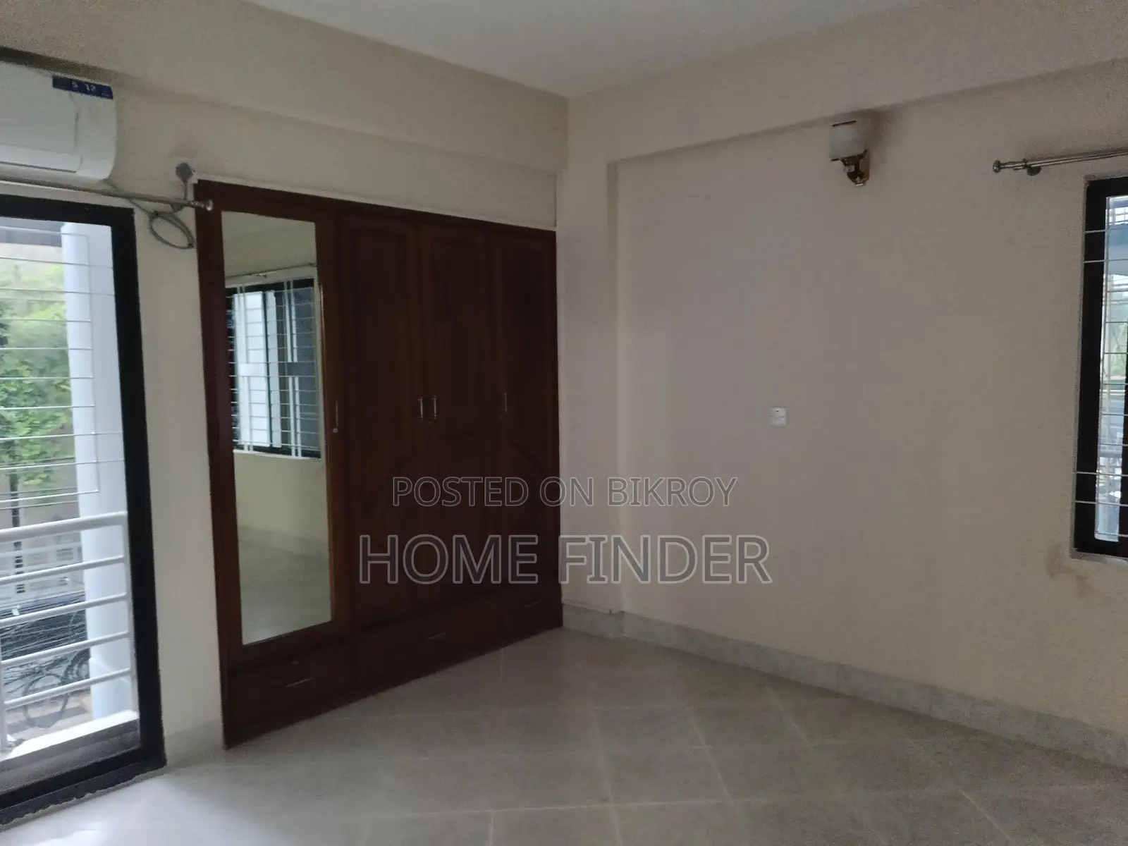 3-Bedroom Unfurnished 2390 Sq Ft Apartment Rent @ GULSHAN in Gulshan