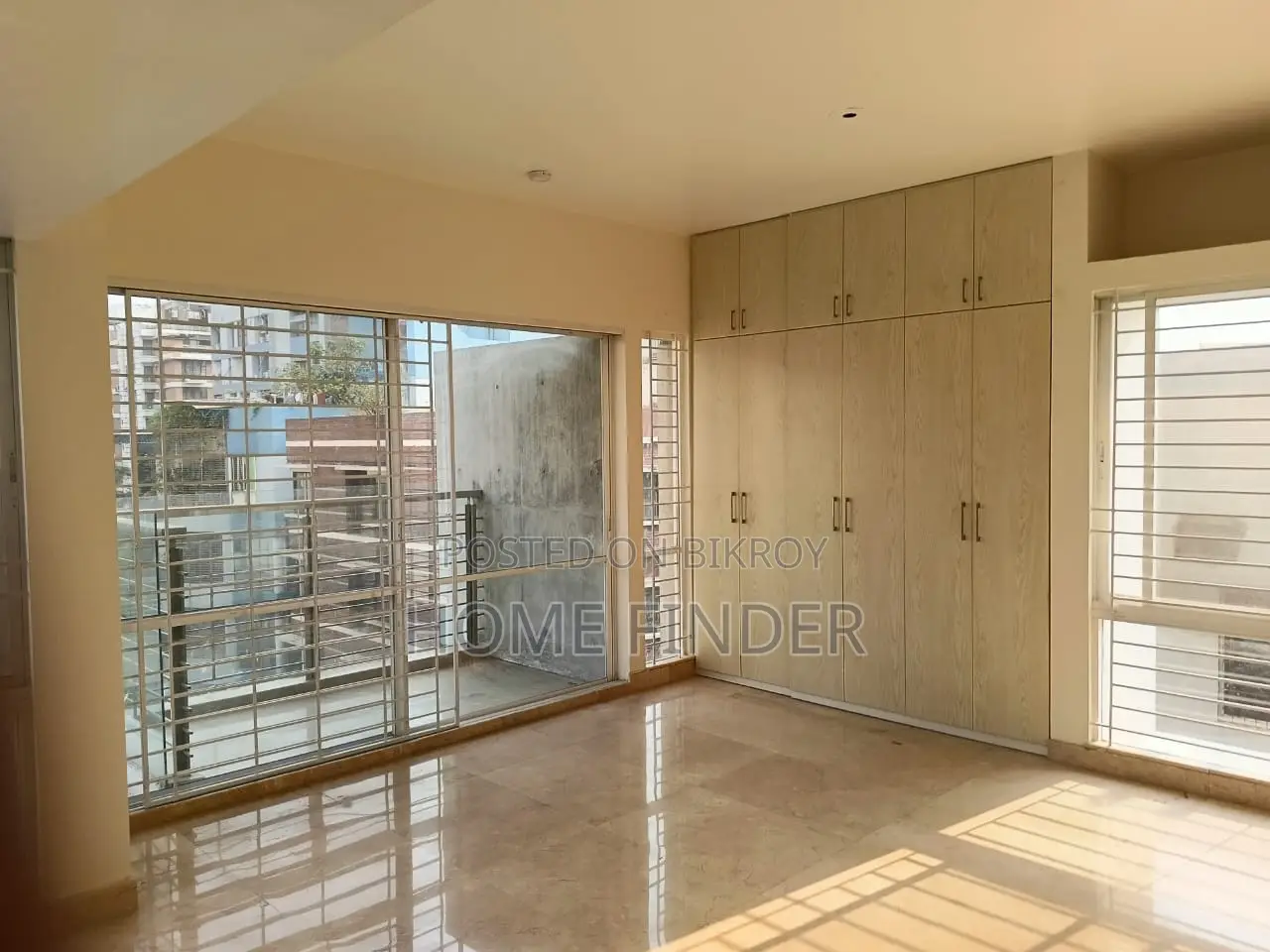 New With A South Facing View–4000 Sq Ft Flat For Rent In Gulshan in Gulshan
