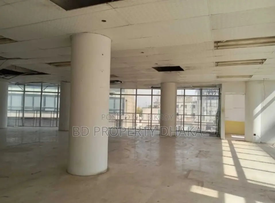 3300 Sqft Nice Commercial Space Rent In Gulshan Avenue in Gulshan