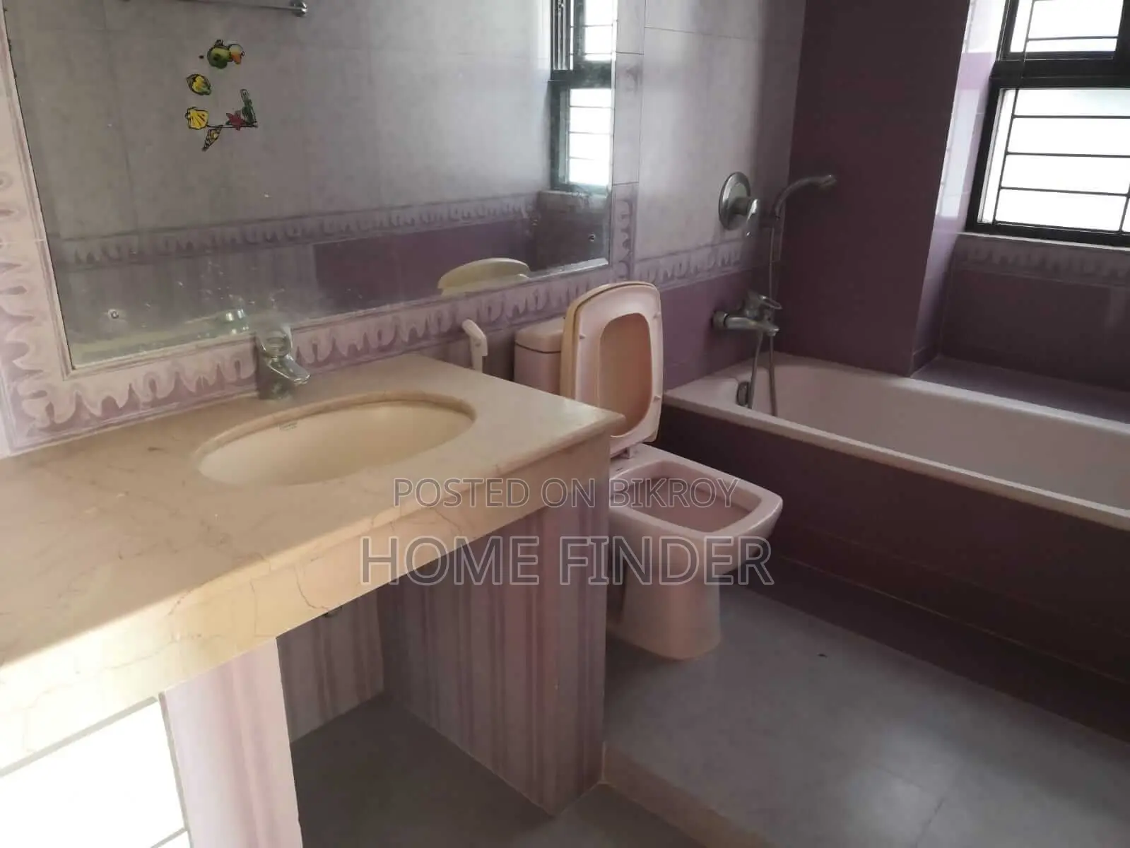 3850 Sqft Semi Furnished Apartment Rent In Gulshan 2 in Gulshan