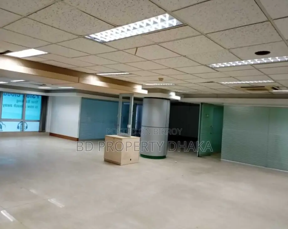 3130 Sqft Nice Building Open Commercial Space Rent In Gulshan in Gulshan
