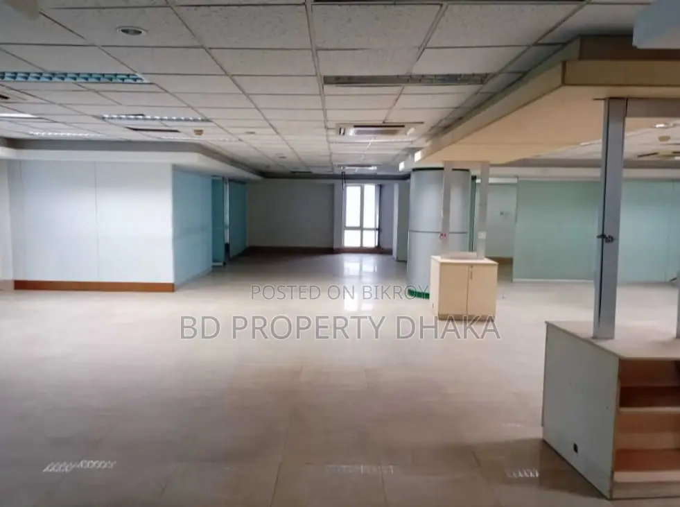 3130 Sqft Nice Building Open Commercial Space Rent In Gulshan in Gulshan
