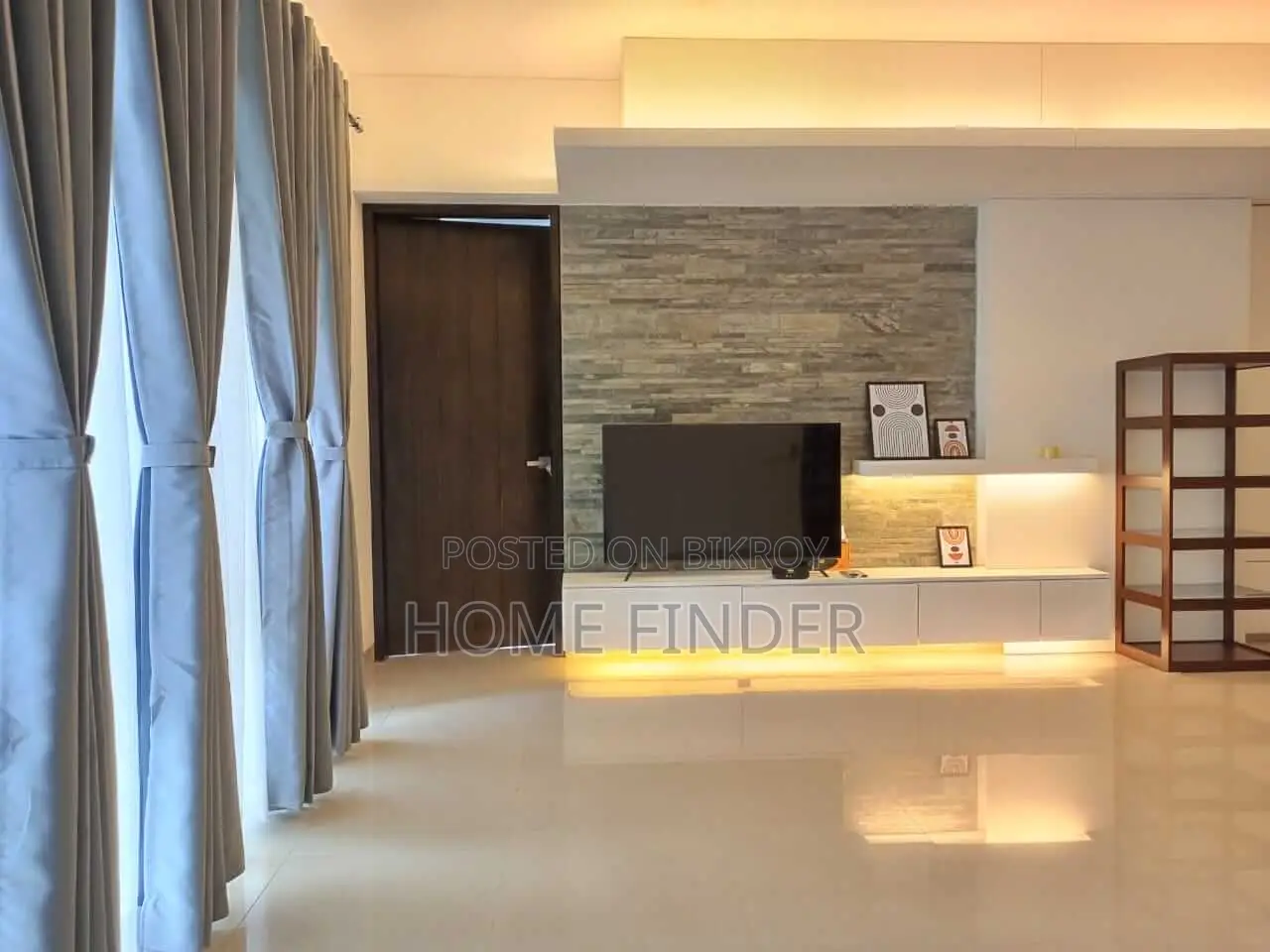 Exclusive Fully Furnished Flat For Rent in Gulshan 2 in Gulshan