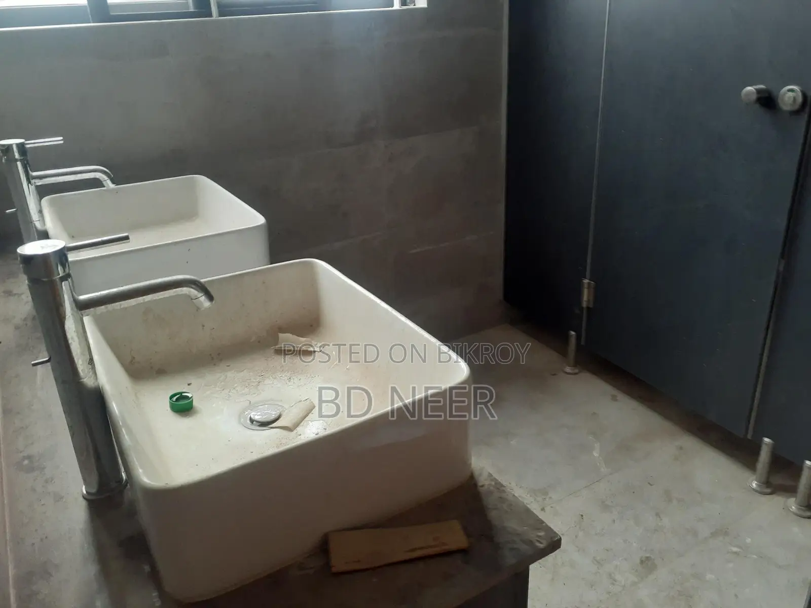 Semi furnished 4Bed Luxury Flat Rent Gulshan-2 North in Gulshan