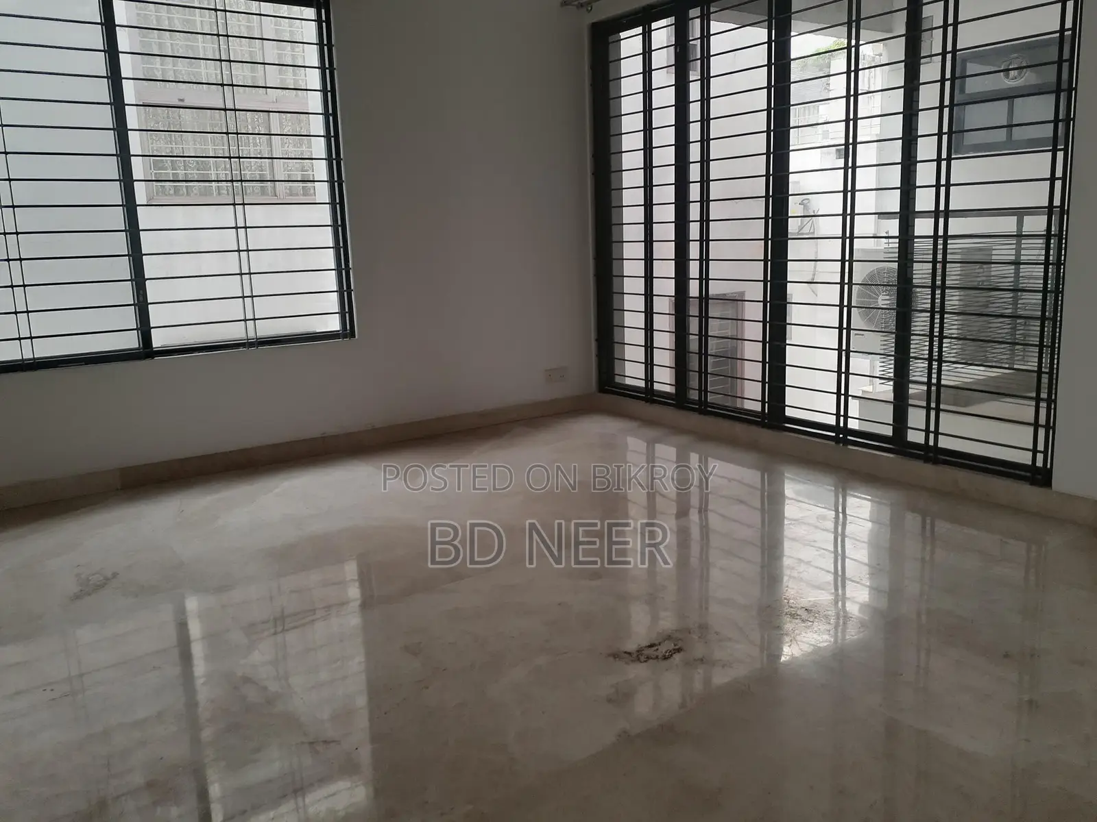 Semi furnished 4Bed Luxury Flat Rent Gulshan-2 North in Gulshan