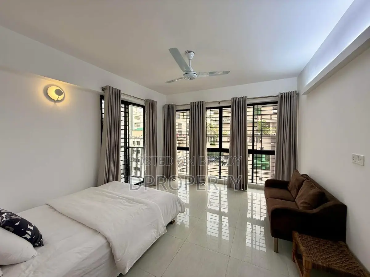 2380 Sft Luxurious New Full Furnished Flat Rent at 6th Floor South Face in Basundhara