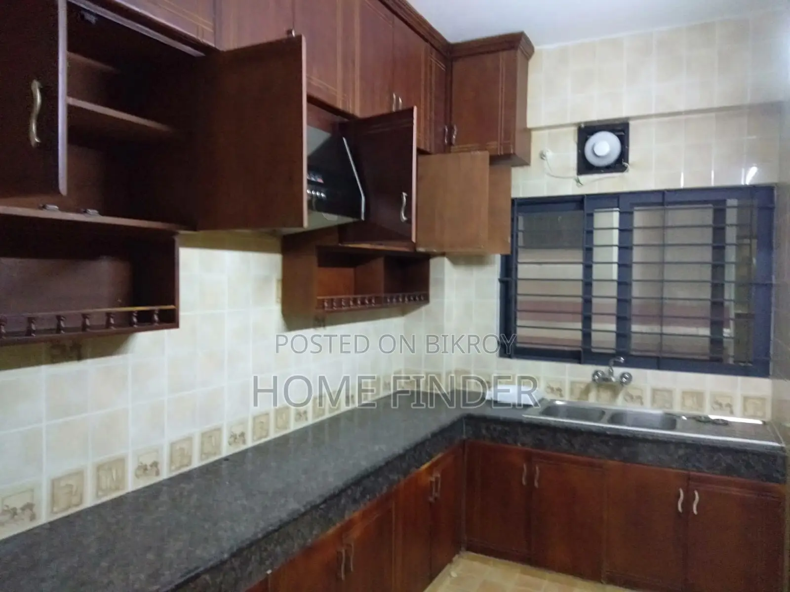 Find Your Desired Apartment At This 2500 Sq Ft Ready Flat Gulshan in Gulshan