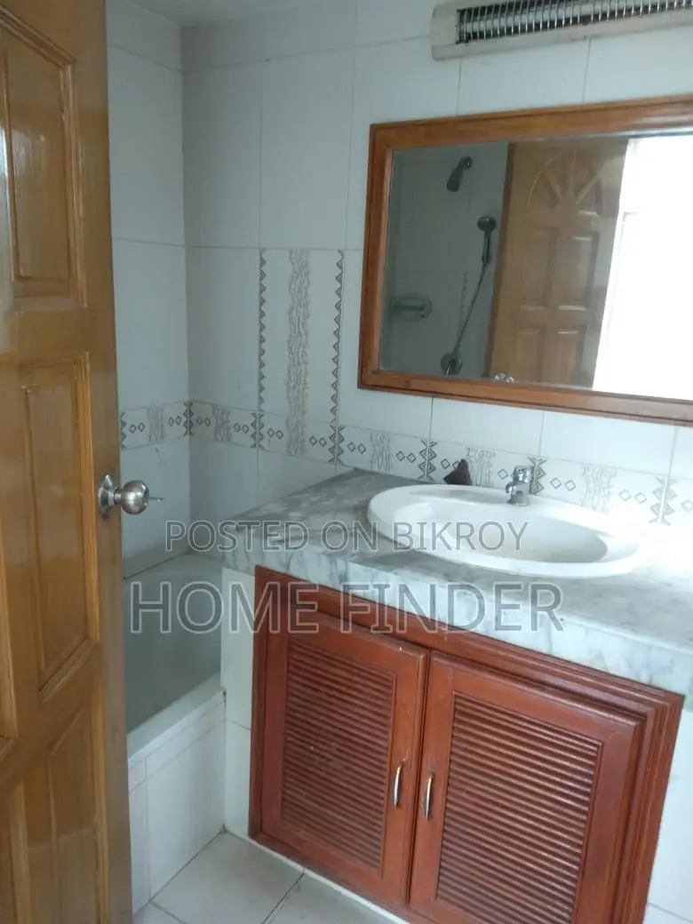 2310 SqFt Unfurnished Apt: Rent GULSHAN in Gulshan