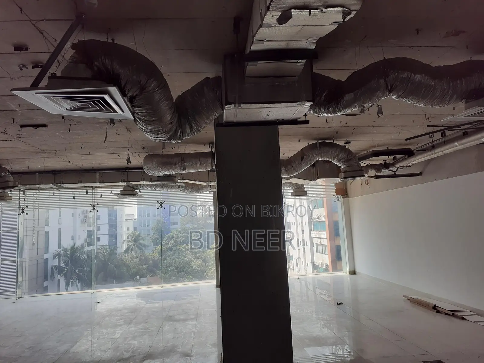 100 % Full Commercial 2000 Sqft Office Space Rent Gulshan Avenue in Gulshan