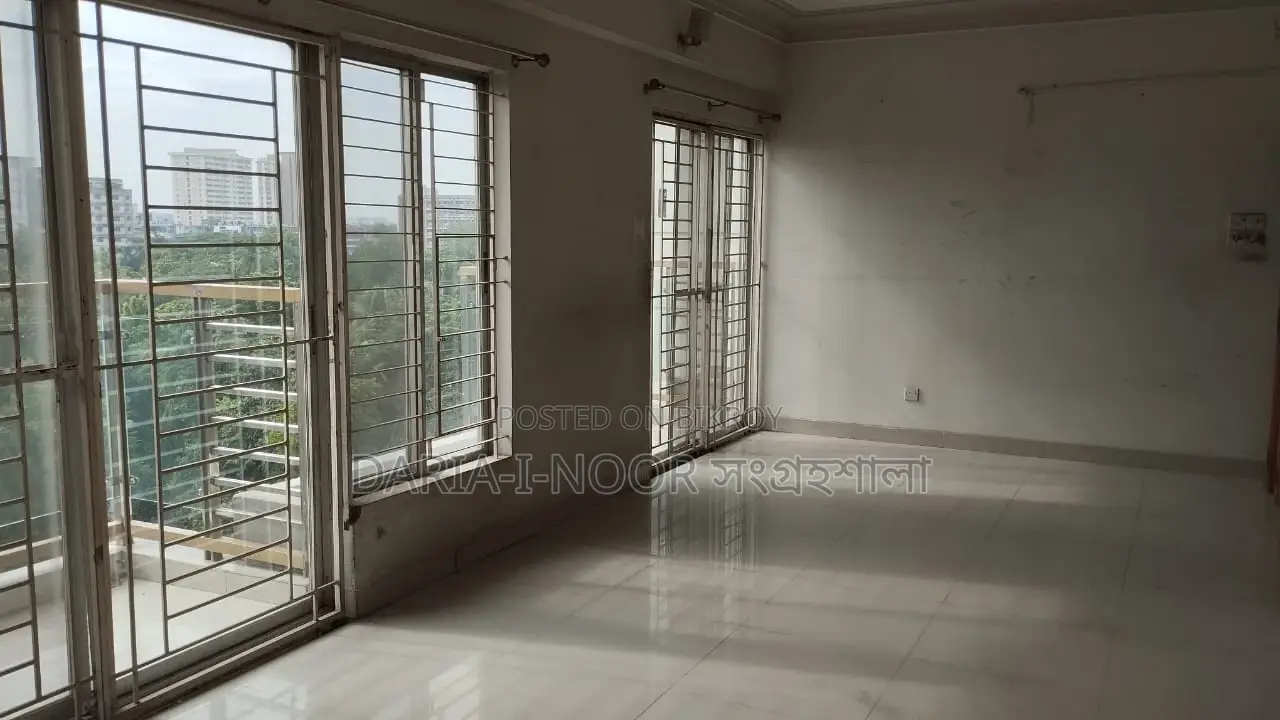 Assets' 2350 SFT Flat for Sale on the 9th Floor at Dhanmondi Road 11 in Dhanmondi