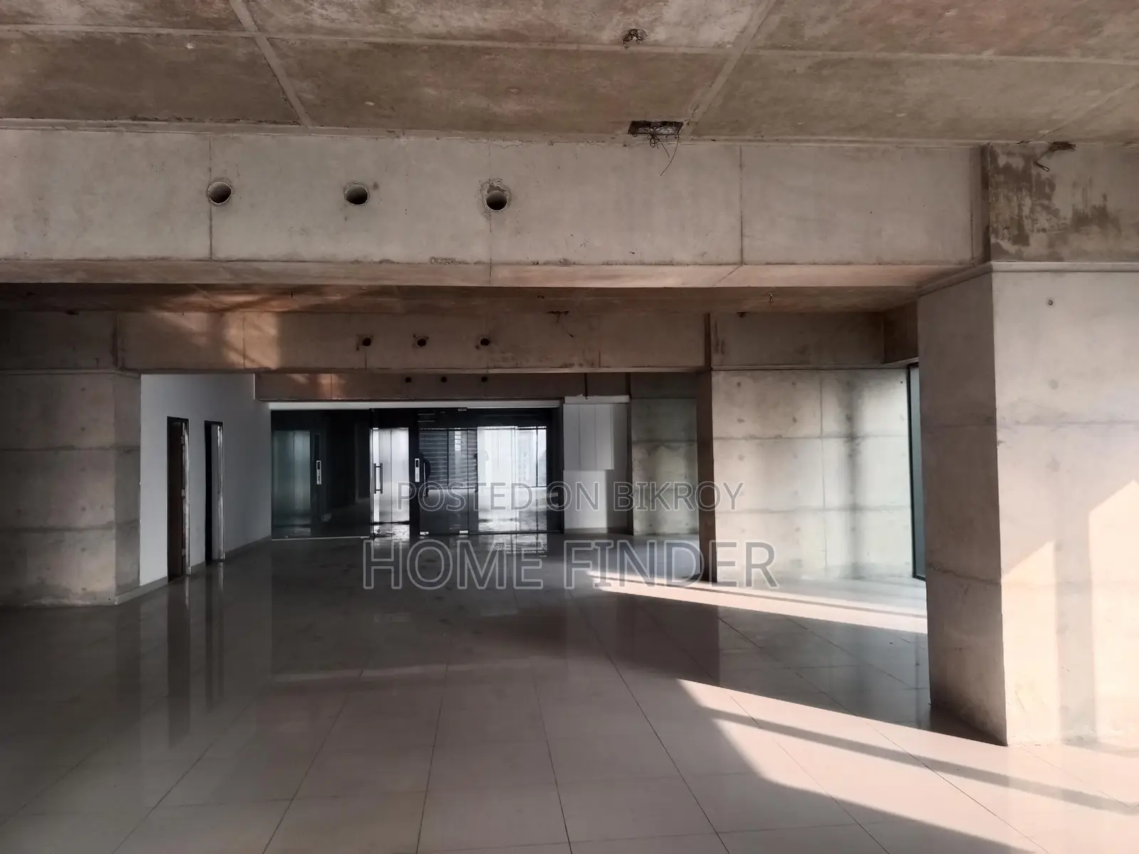 New Open Space Rent For (bank/office) 4000 SQFT in Gulshan