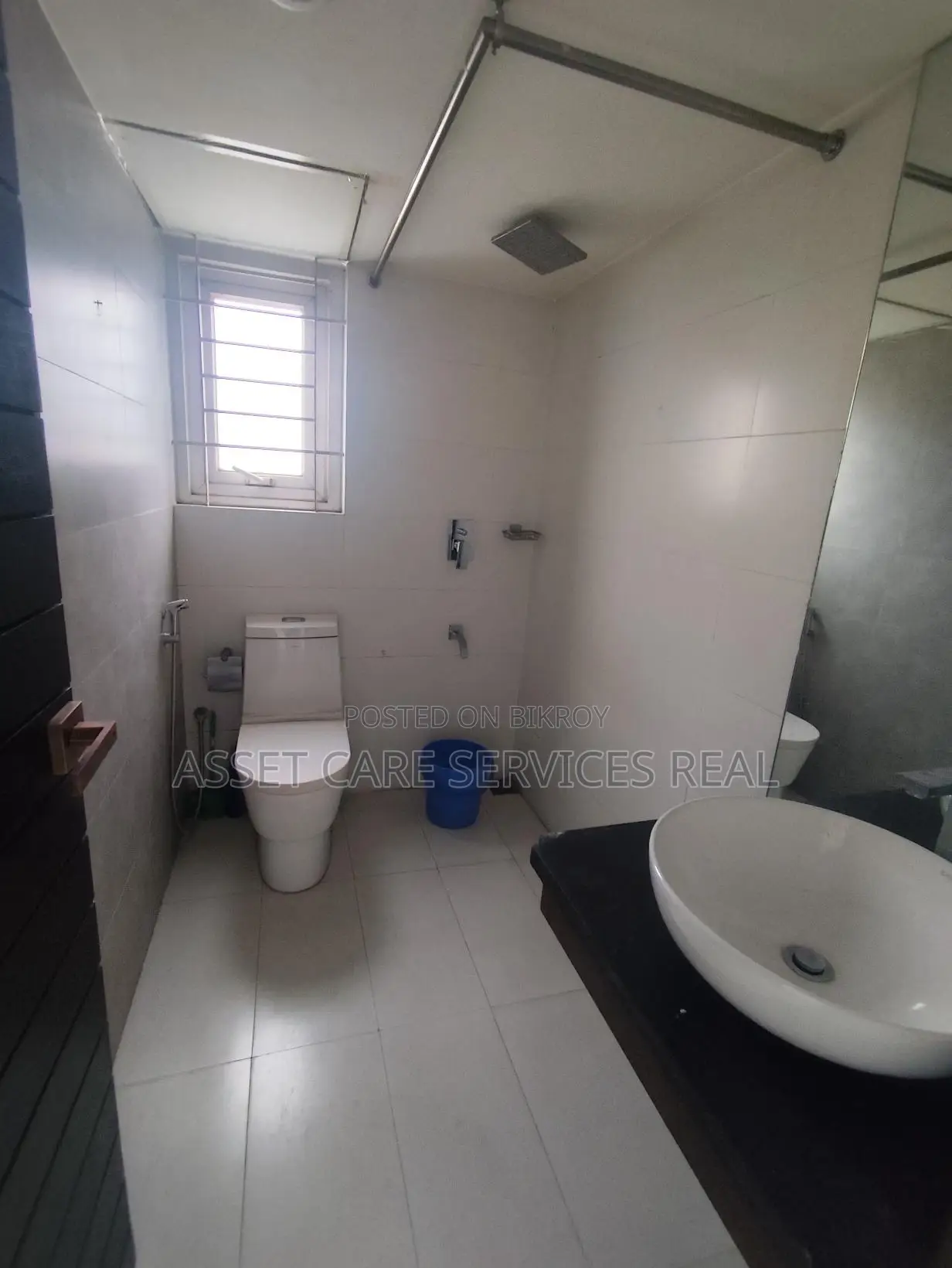 3-Bed Semi-Furnished Apartment for Rent in Baridhara Diplomatic Zone in Gulshan