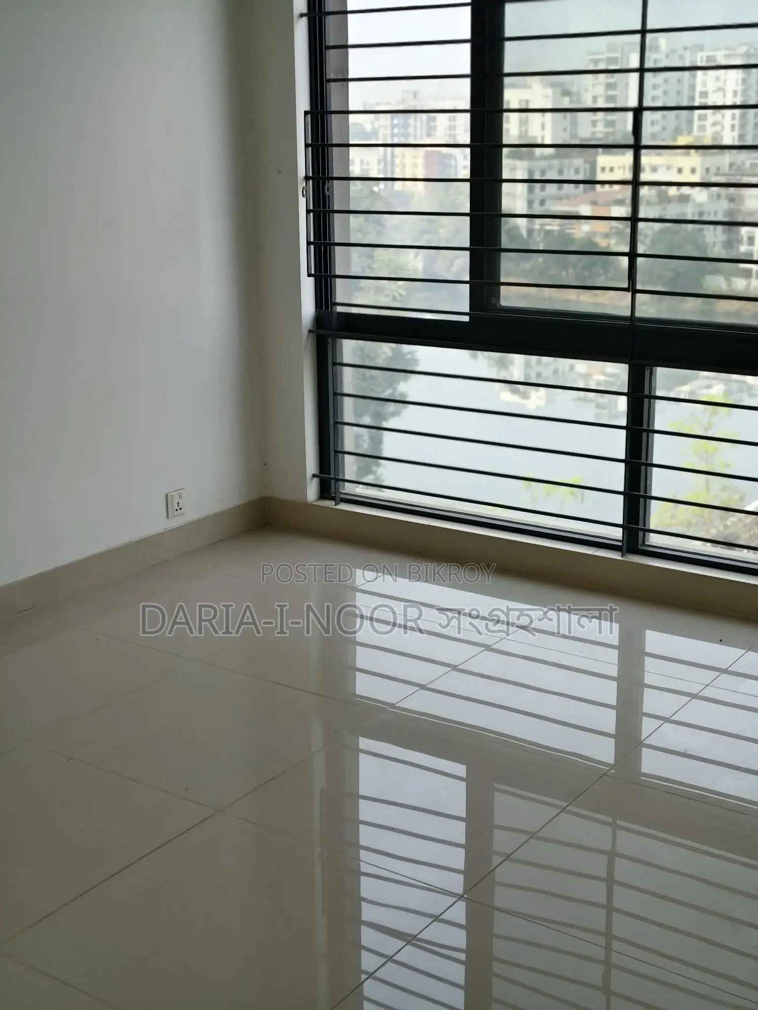 2600sft 3-bed south-facing apartment for sale @ Baridhara diplomatic zone in Baridhara