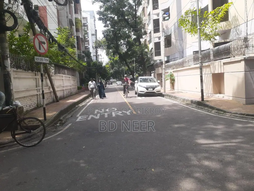 3 Storied House For Office Rent at Banani North Area in Gulshan