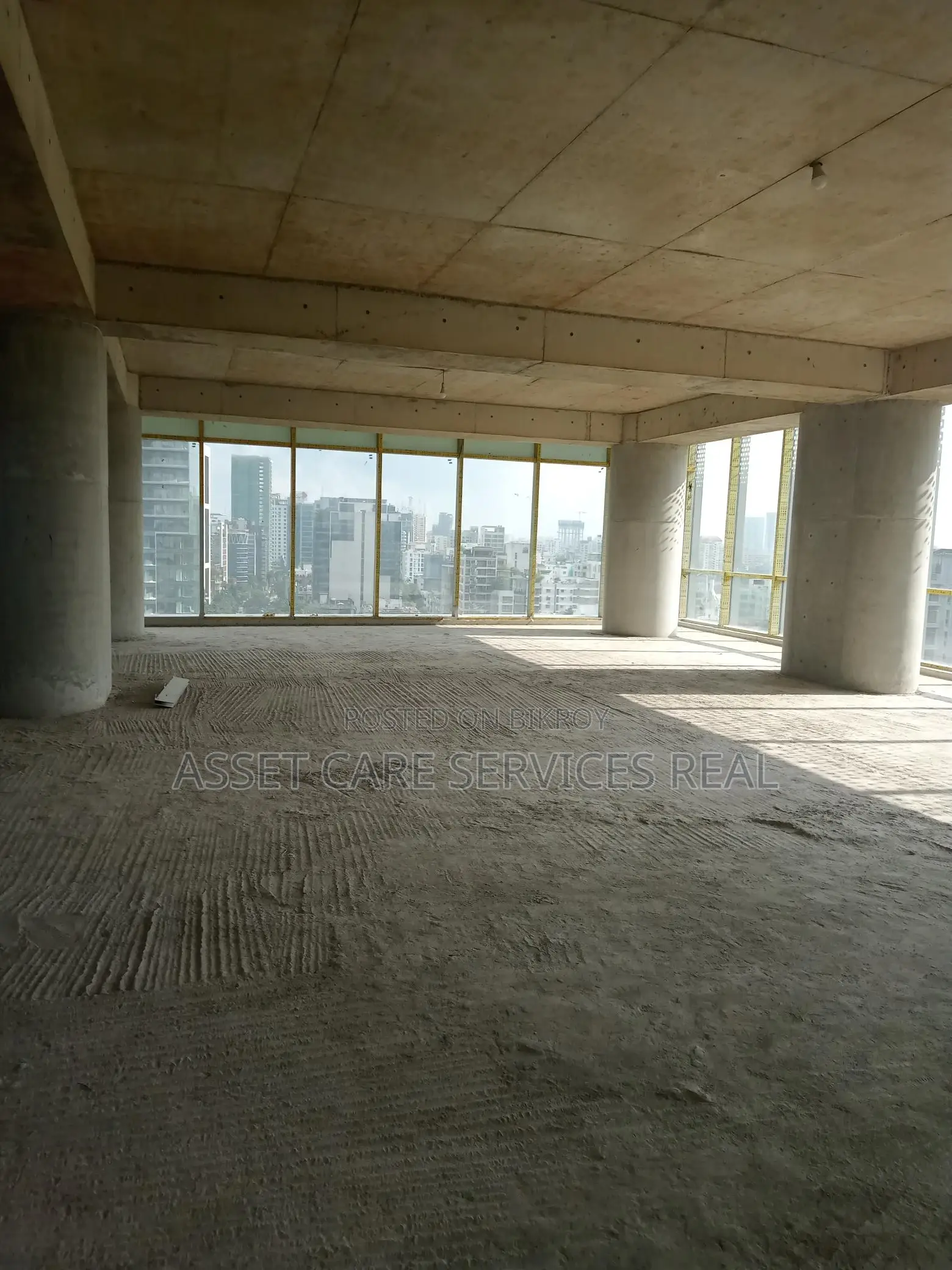 100% Commercial Open Space For Rent Gulshan Avenue in Gulshan