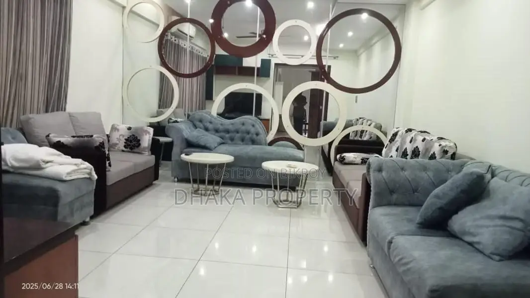 3Bed Furnish Apartment Rent At Gulshan Diplomatic Area in Gulshan