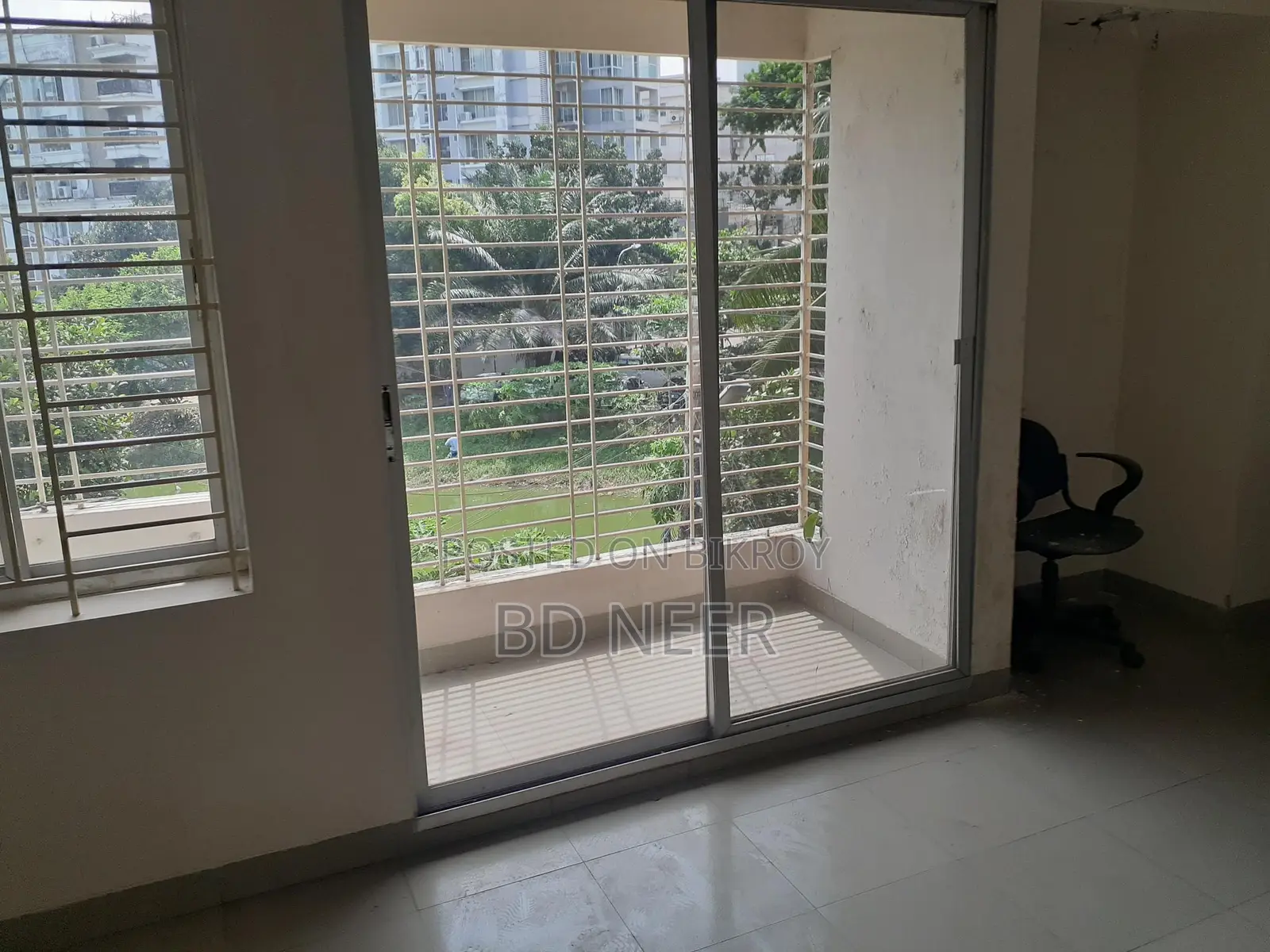 Semi Commercial 3- Stored House For Rent in Gulshan-2 North in Gulshan