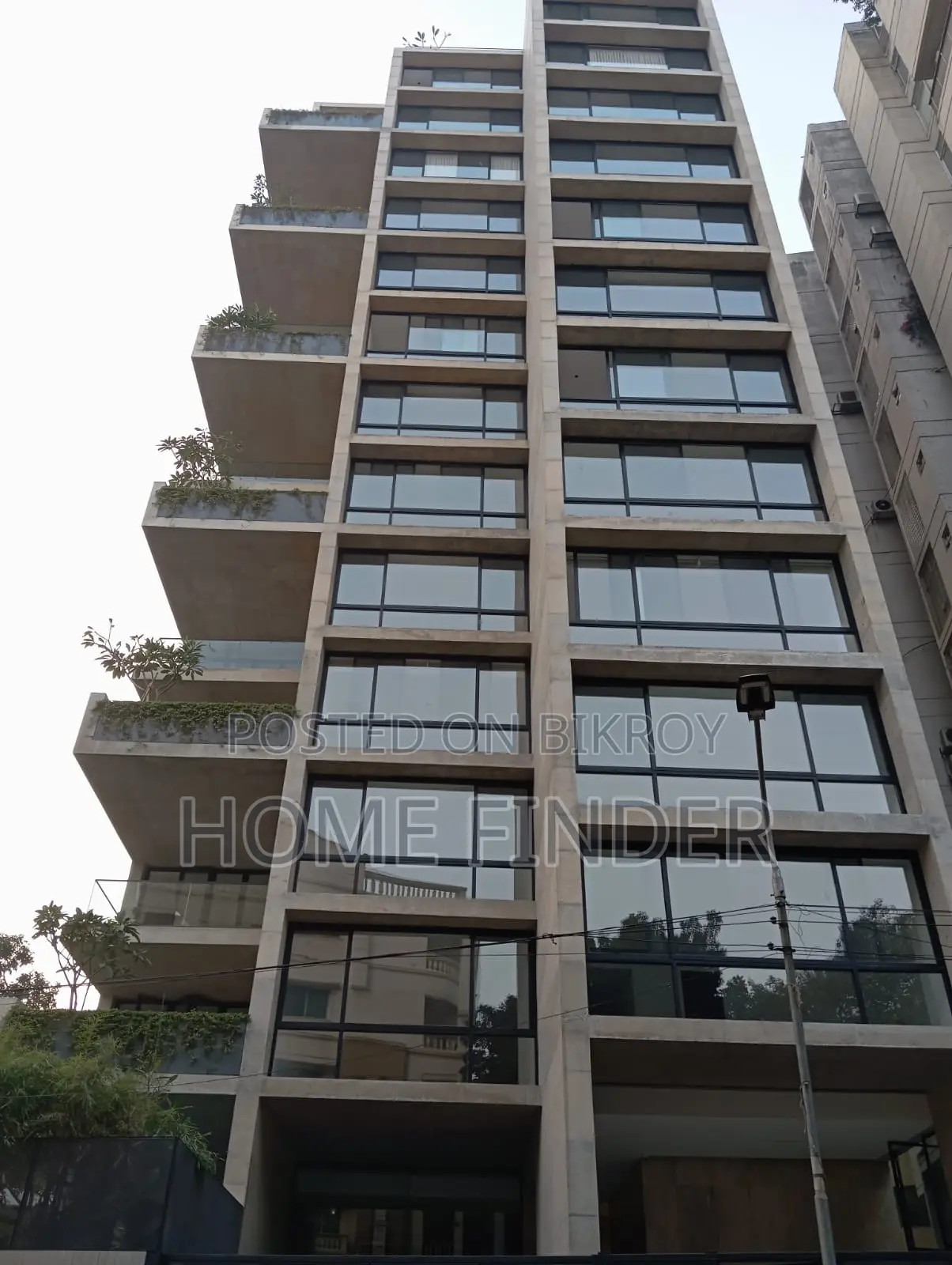 4-Bed 4200 SqFt New Apartment Rent In Gulshan in Gulshan