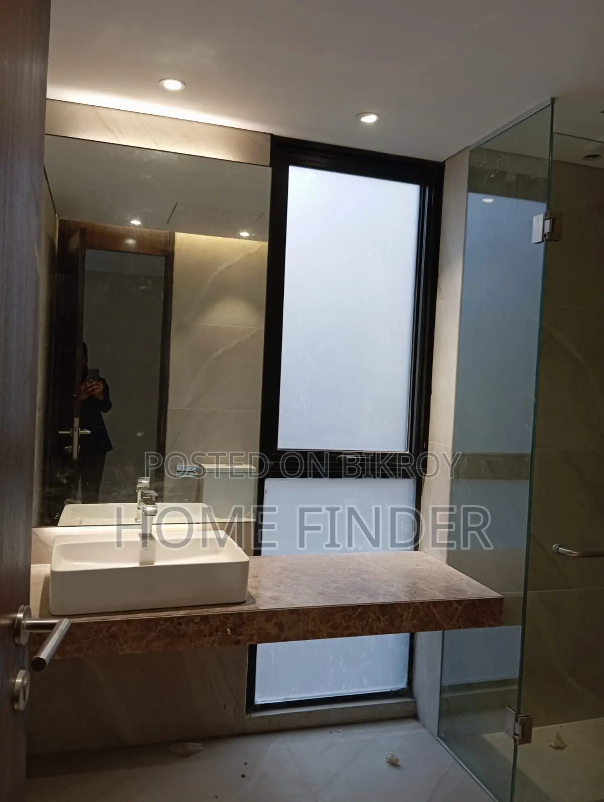 4-Bed 4200 SqFt New Apartment Rent In Gulshan in Gulshan