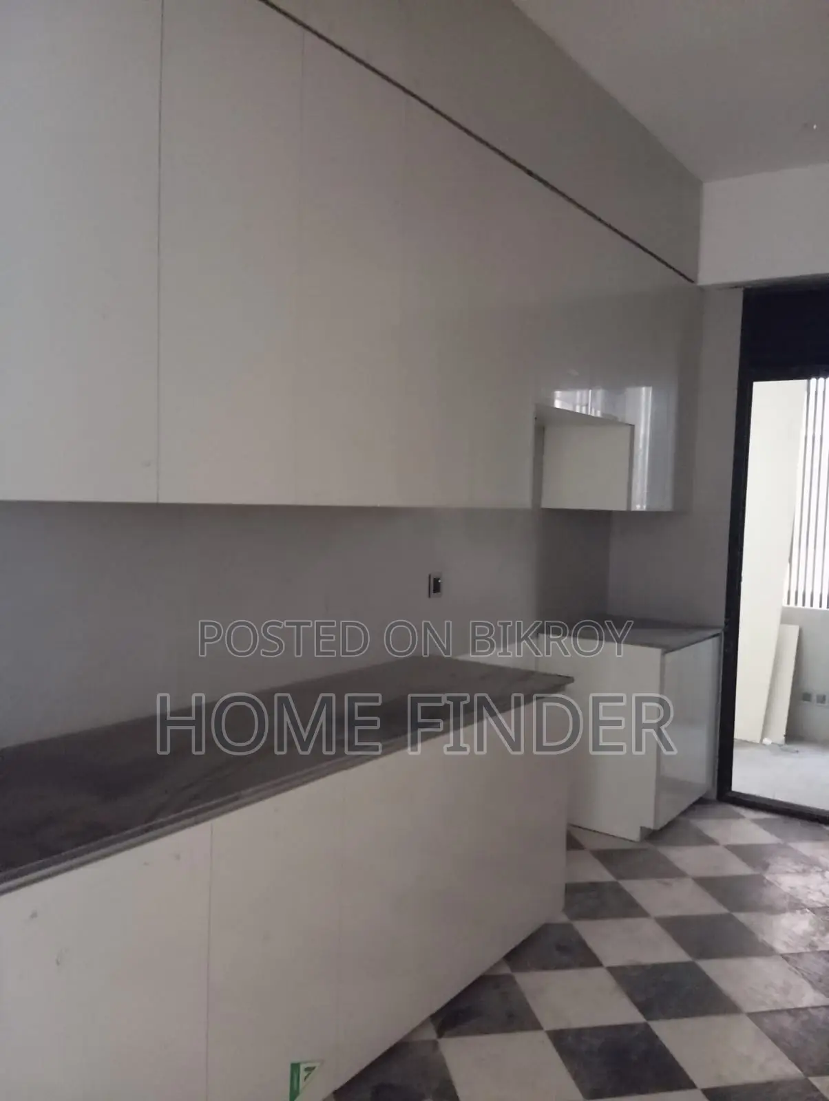 4-Bed 4200 SqFt New Apartment Rent In Gulshan in Gulshan