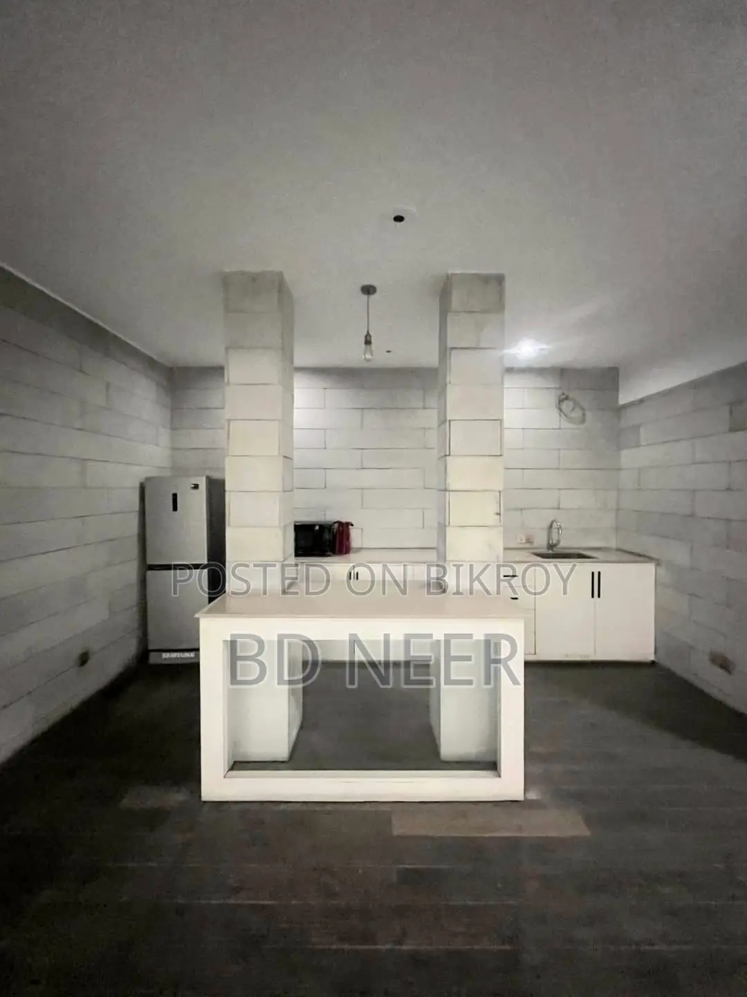 Residence Building 2500 SqFt 1st Floor For Office Rent in Banani in Banani