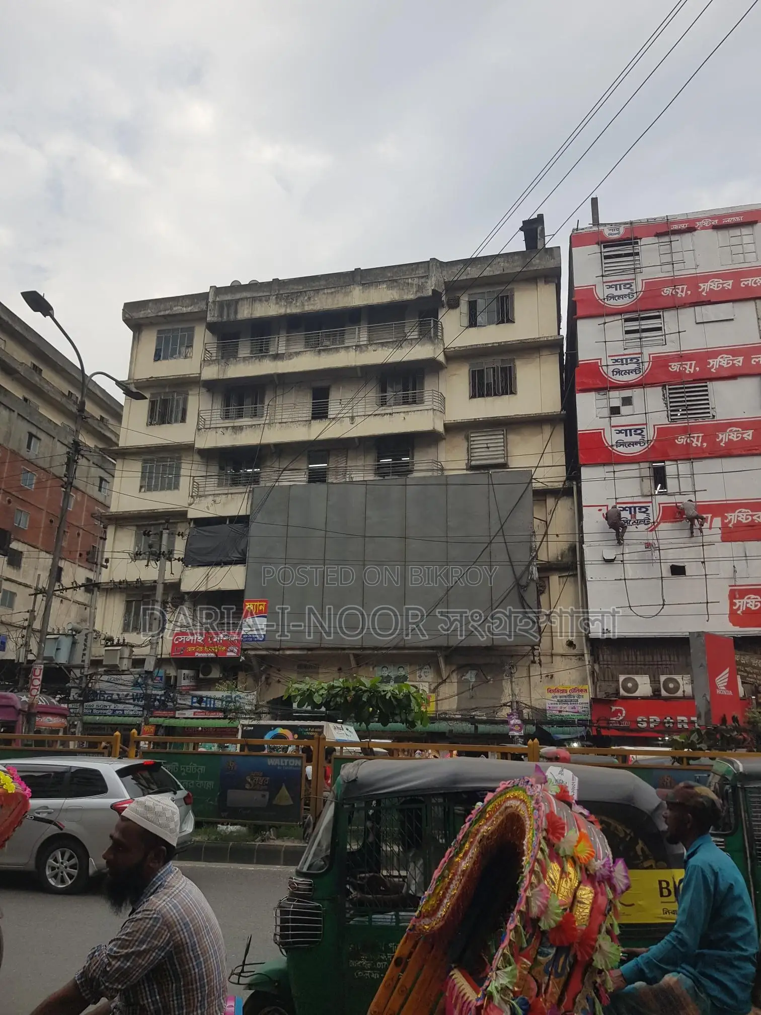 6-story building for sale on 10 Katha land in Malibagh with over 8 Lakh monthly income in Malibag