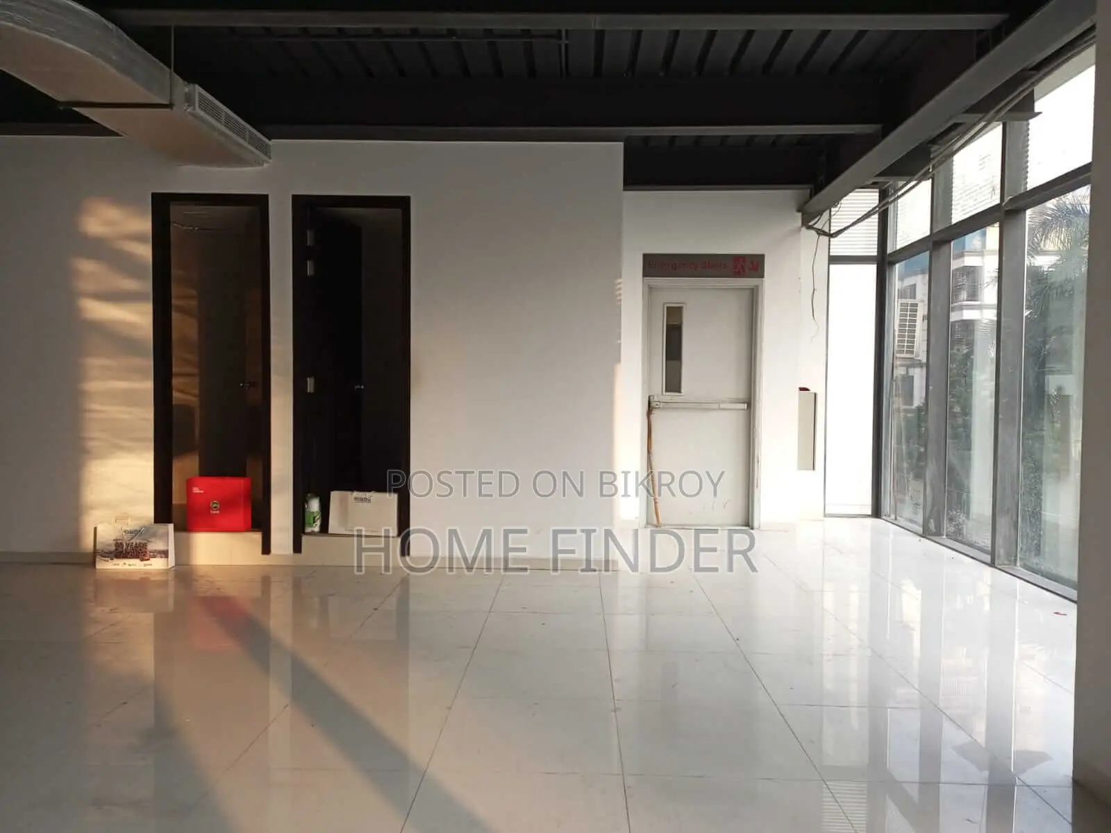 Exclusive Commercial 4300 Sqft Floor Rent In Gulshan Avenue in Gulshan