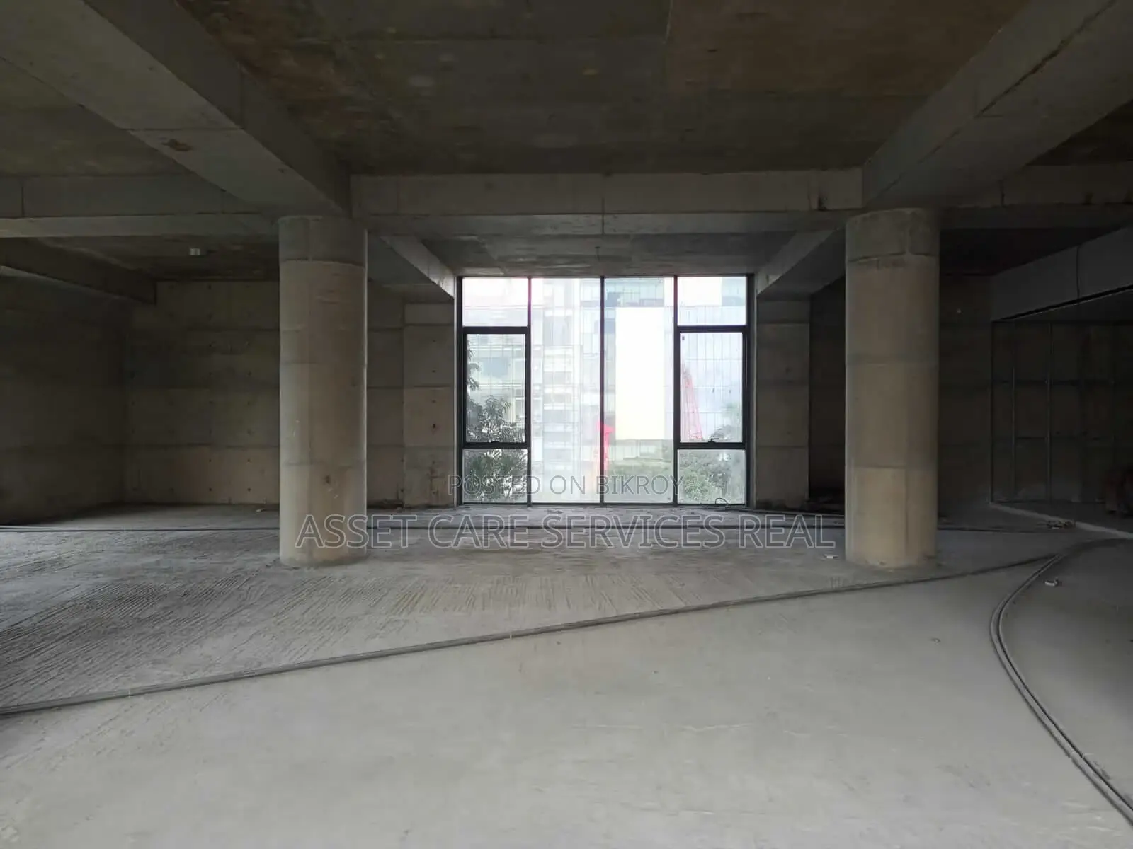 3800-Sqft Commercial Open Space Rent Gulshan Avenue Road in Gulshan