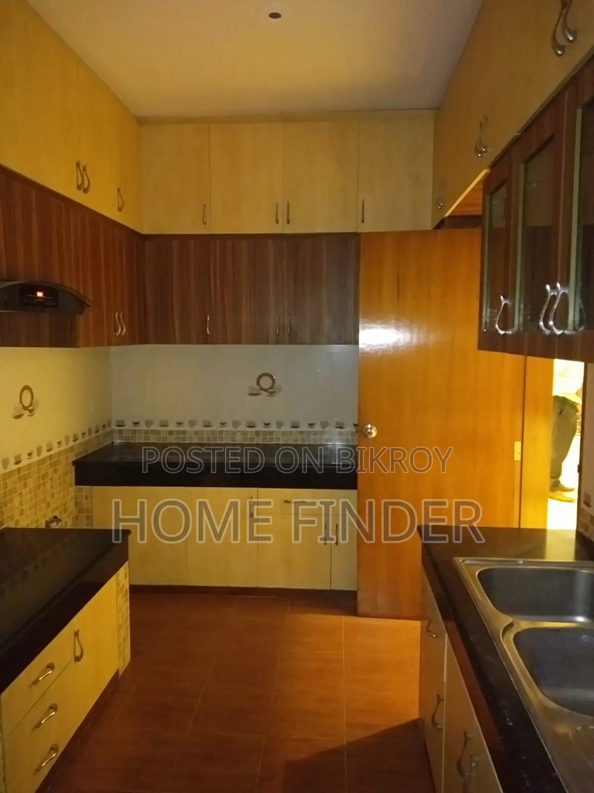 Excellent Unfurnished 2650 Sq Ft Apartment Available For Rent In Gulshan in Gulshan
