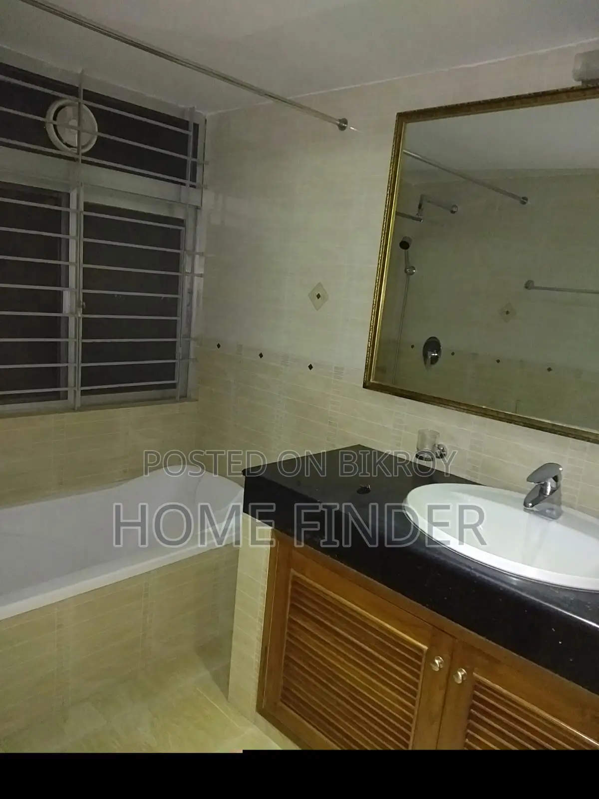 Excellent Unfurnished 2650 Sq Ft Apartment Available For Rent In Gulshan in Gulshan
