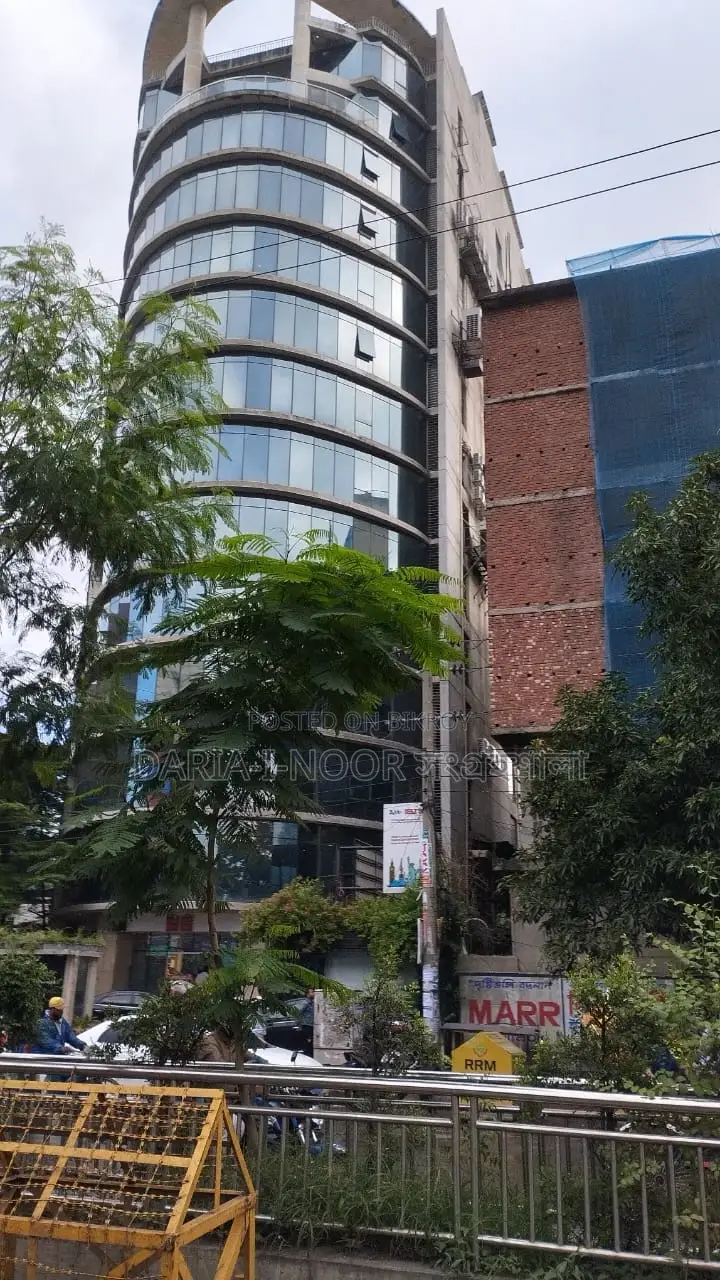 Commercial Space for Sale in Dhanmondi with Monthly Income Opportunity of 5.5 Lakh Taka in Dhanmondi