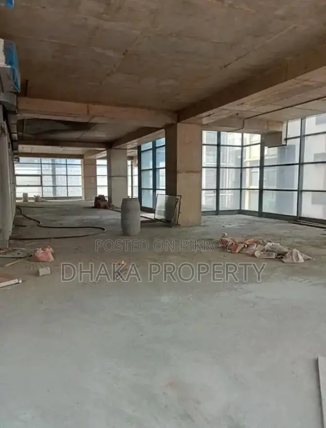 100% Commercial (7500-Sqft) Open Sapce Rent in Gulshan Avenue in Gulshan