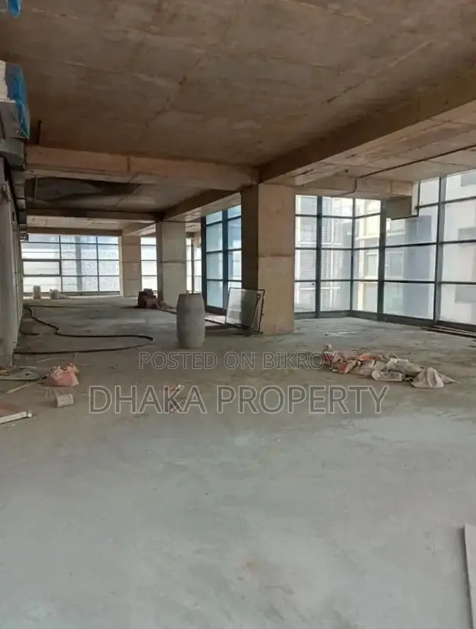 100% Commercial (7500-Sqft) Open Sapce Rent in Gulshan Avenue in Gulshan