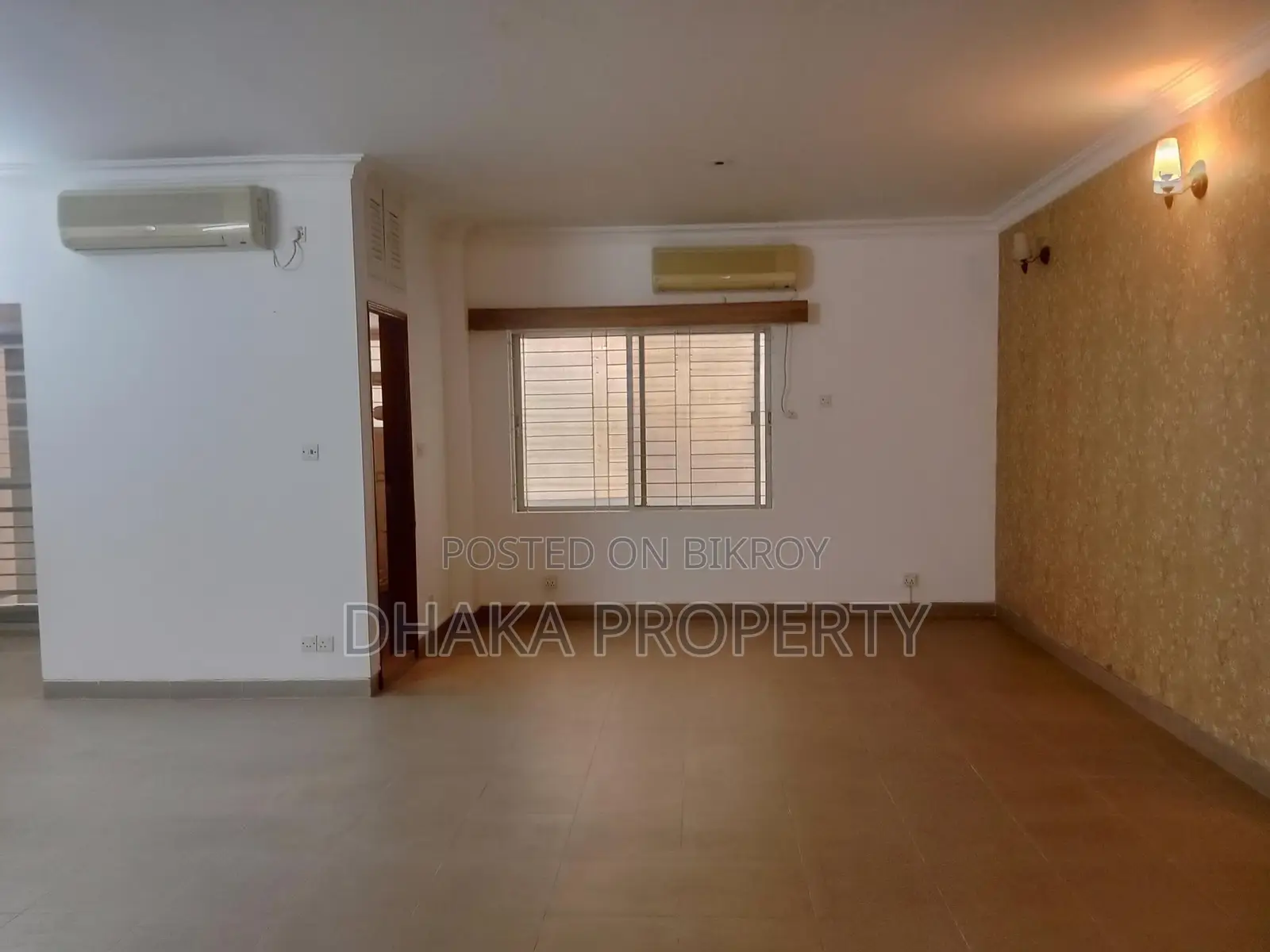 Semi Furnished 4 Beded Apartment Rent in Gulshan in Gulshan